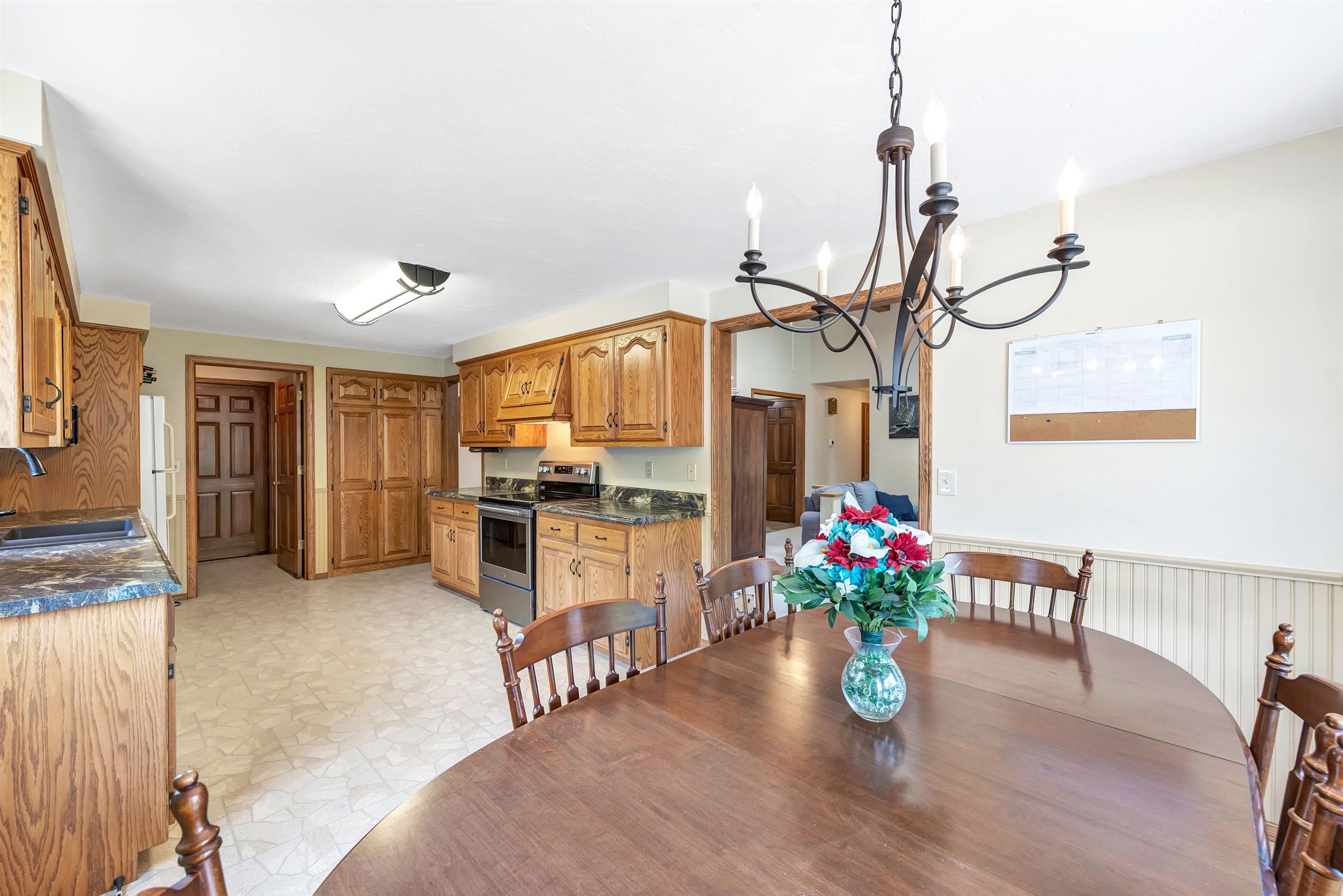 710 Eau Pleine Court Property Photo 10