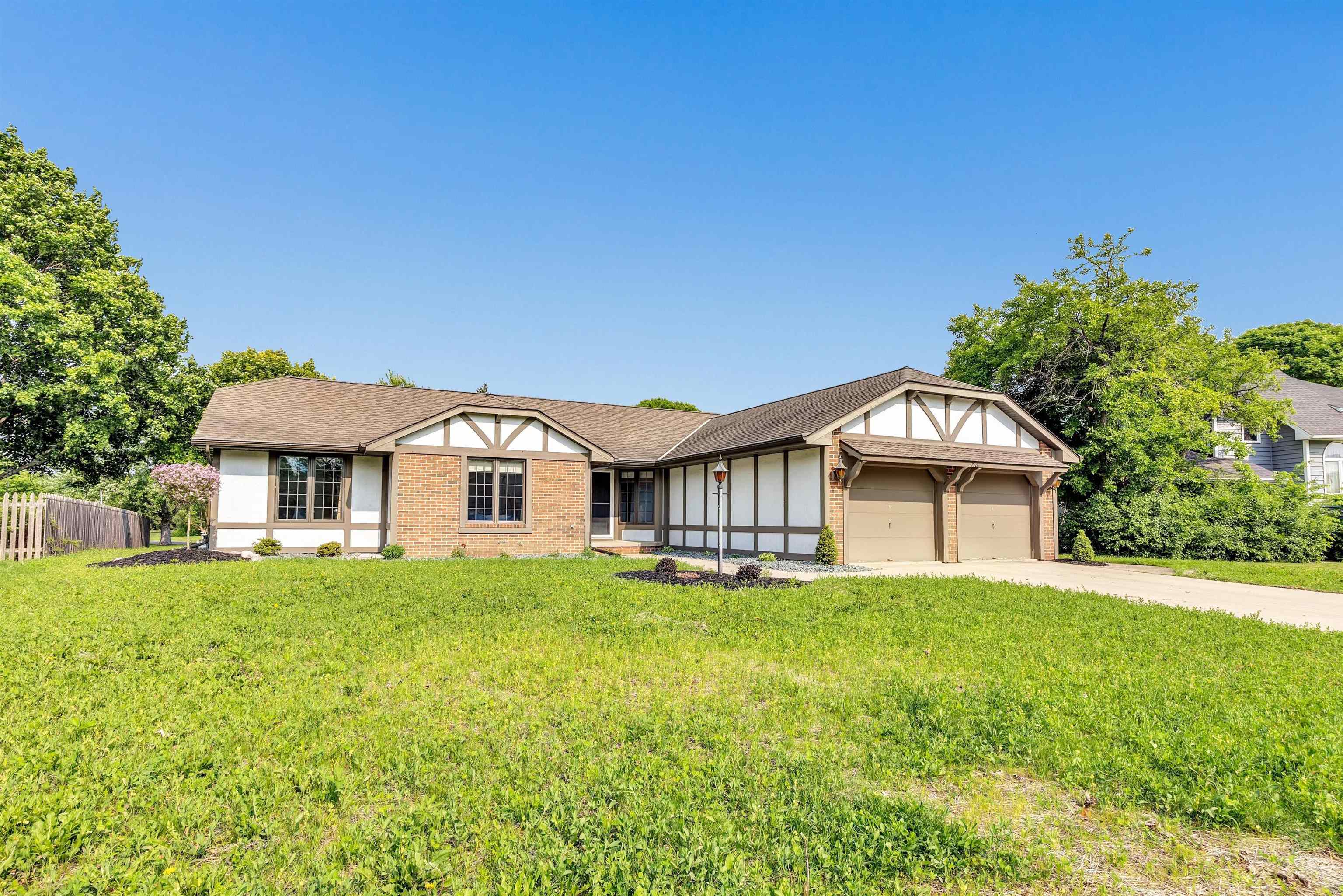 710 Eau Pleine Court Property Photo 30