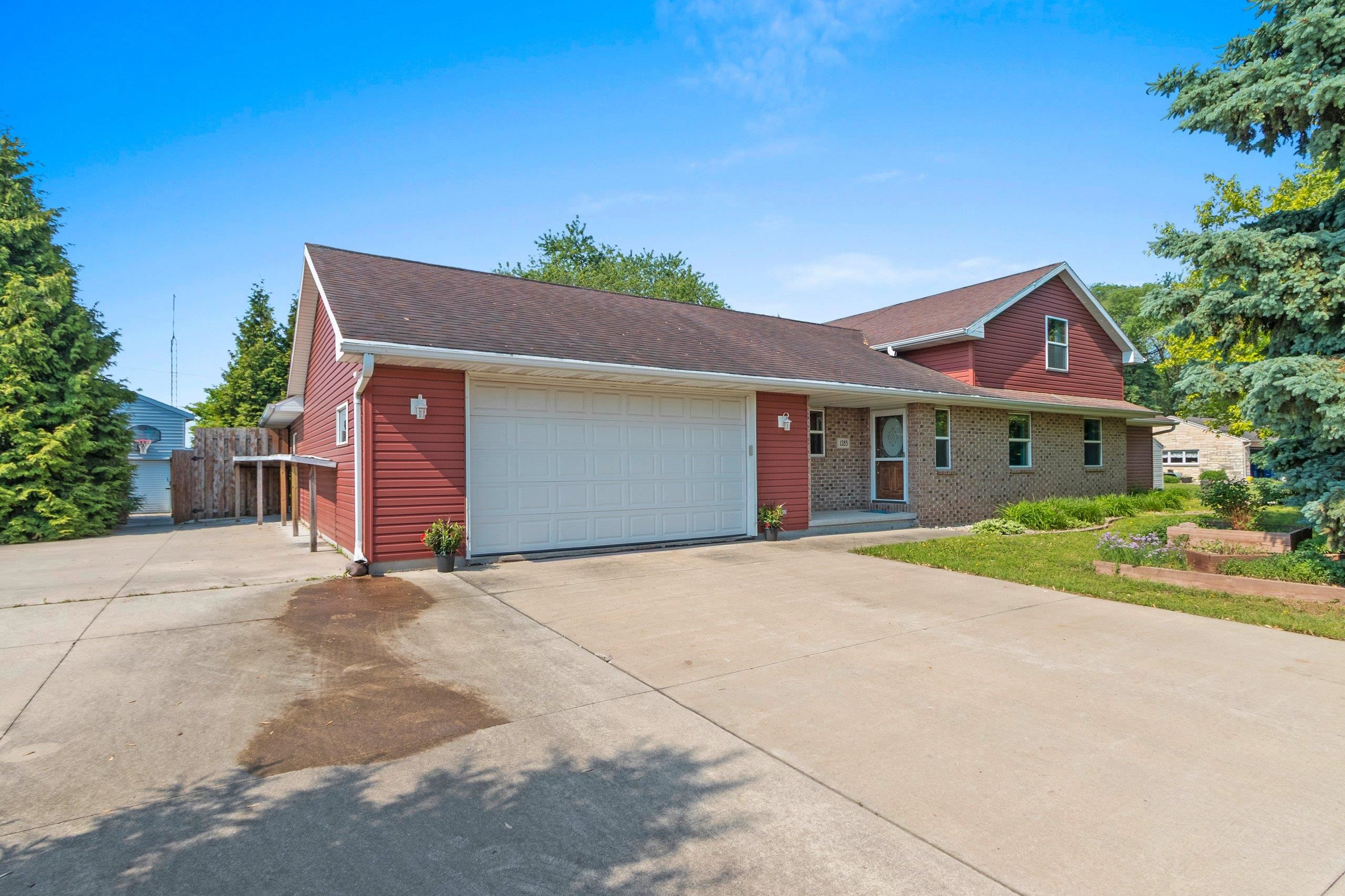 1283 Sundown Lane Property Photo 1