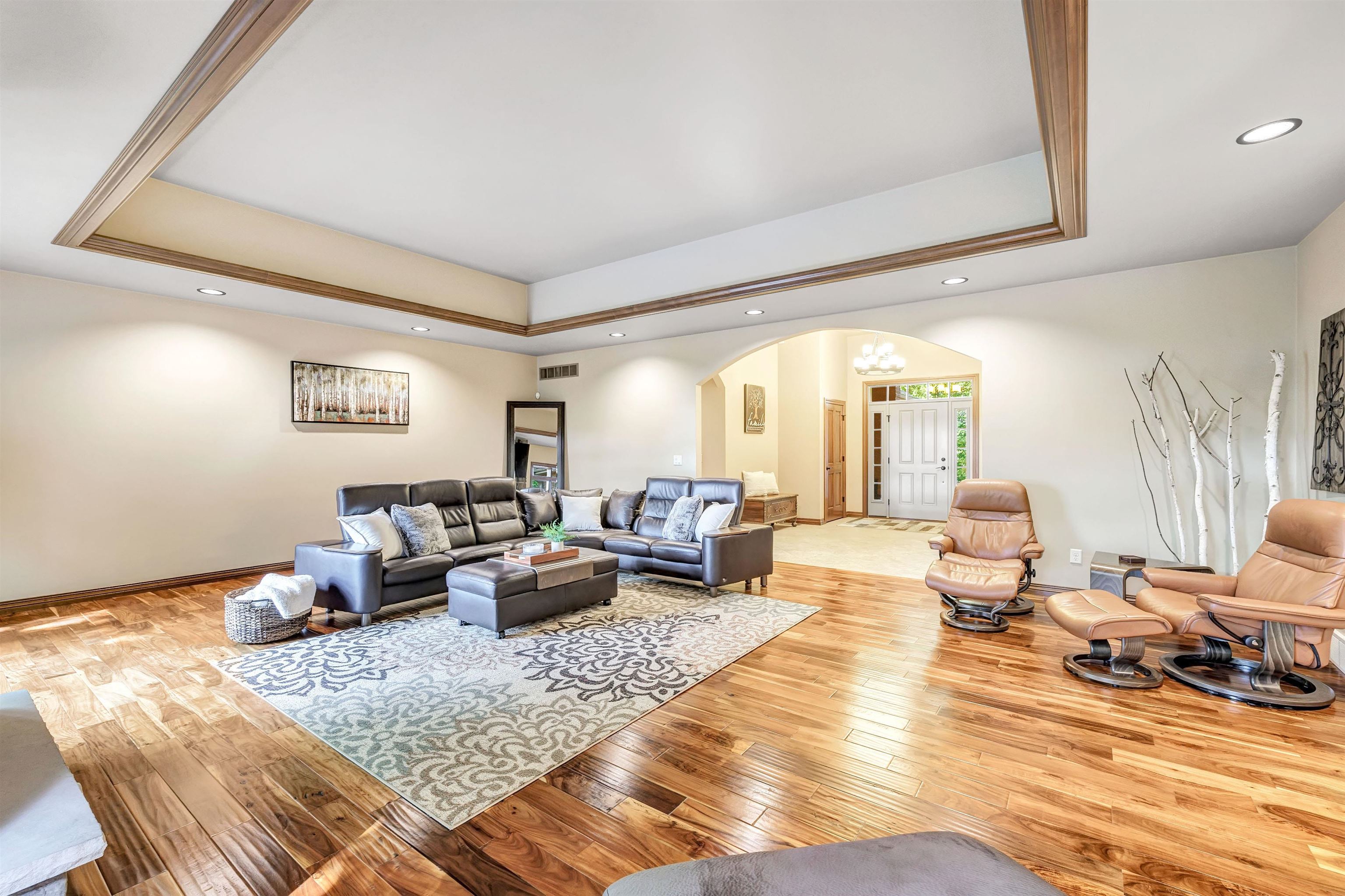 1830 Pine Tree Court Property Photo 8