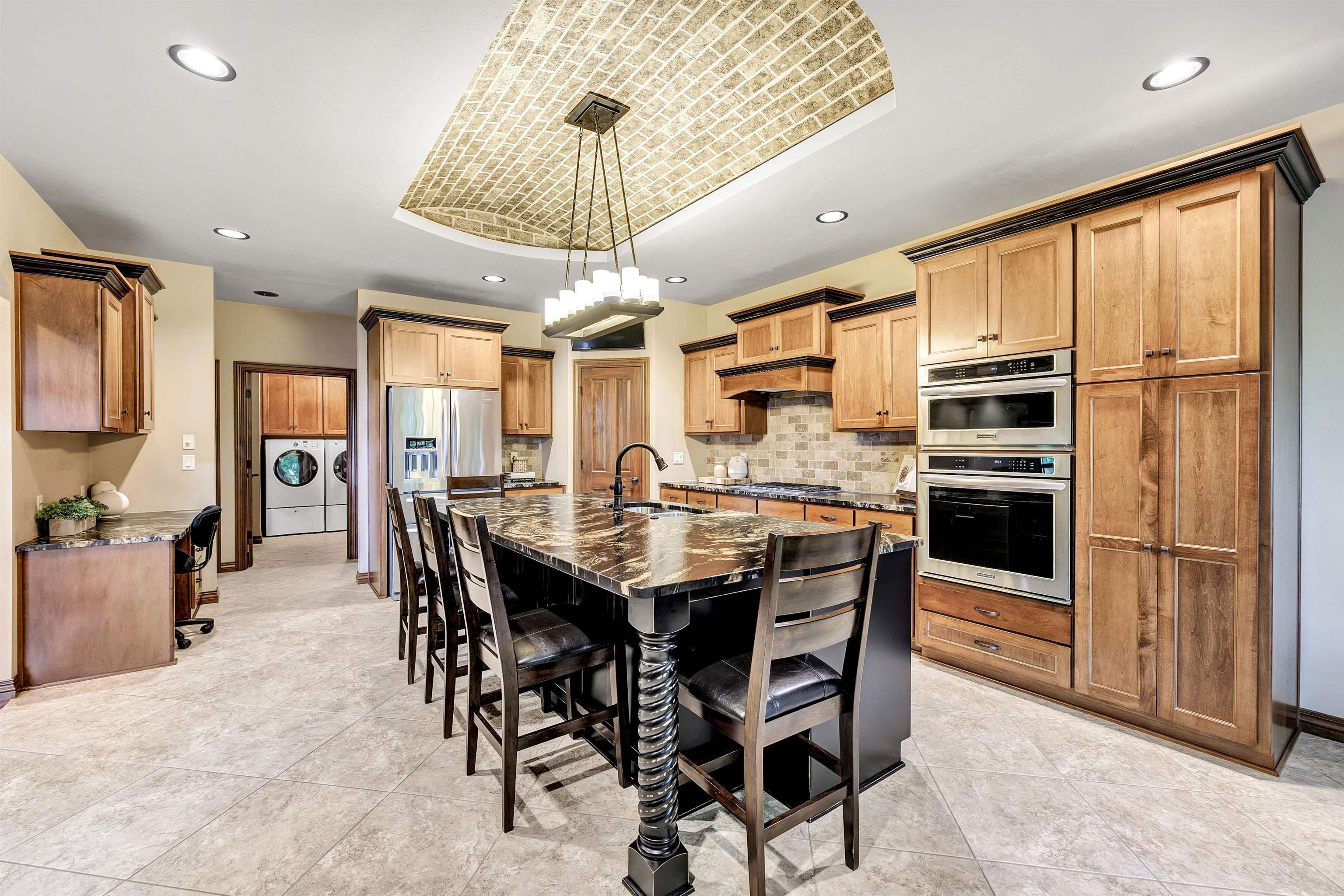 1830 Pine Tree Court Property Photo 10