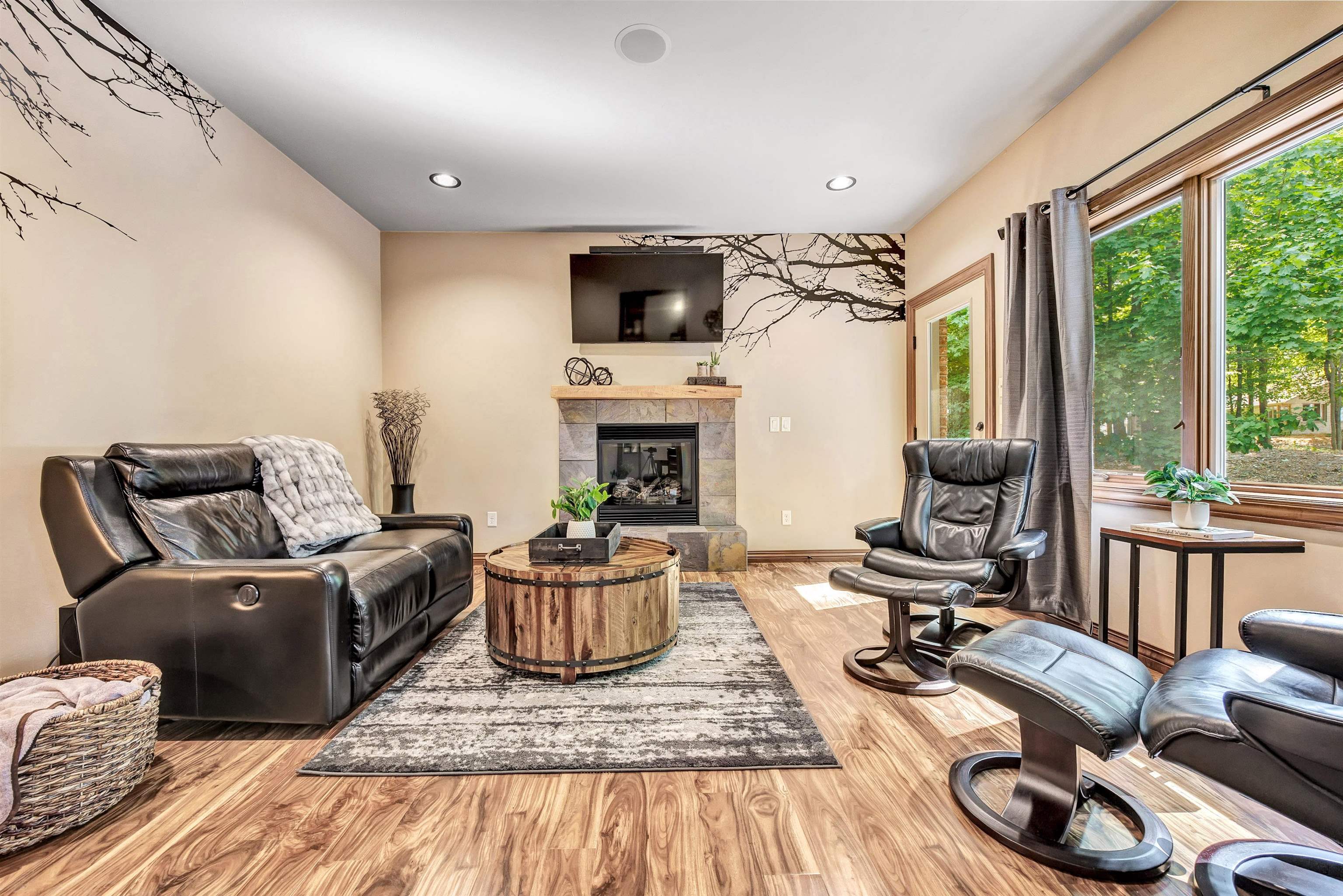1830 Pine Tree Court Property Photo 16