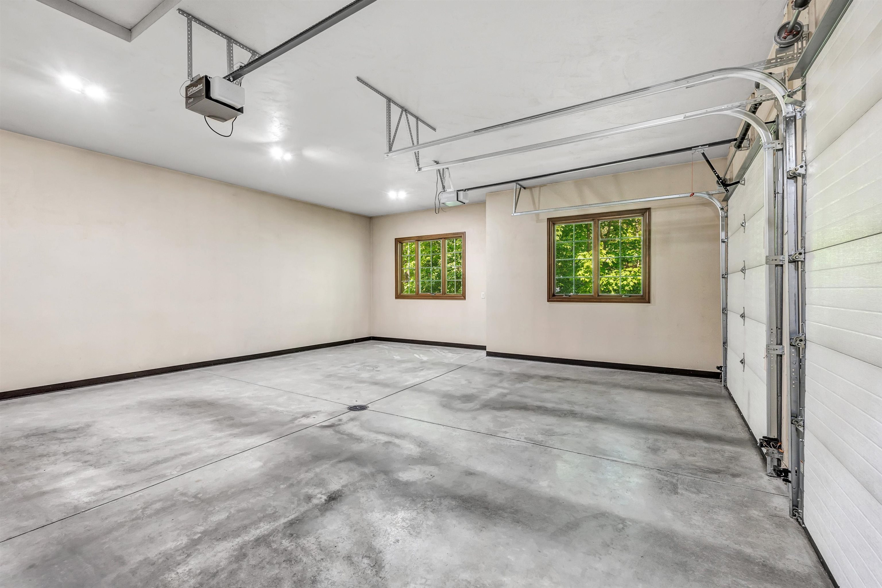 1830 Pine Tree Court Property Photo 37