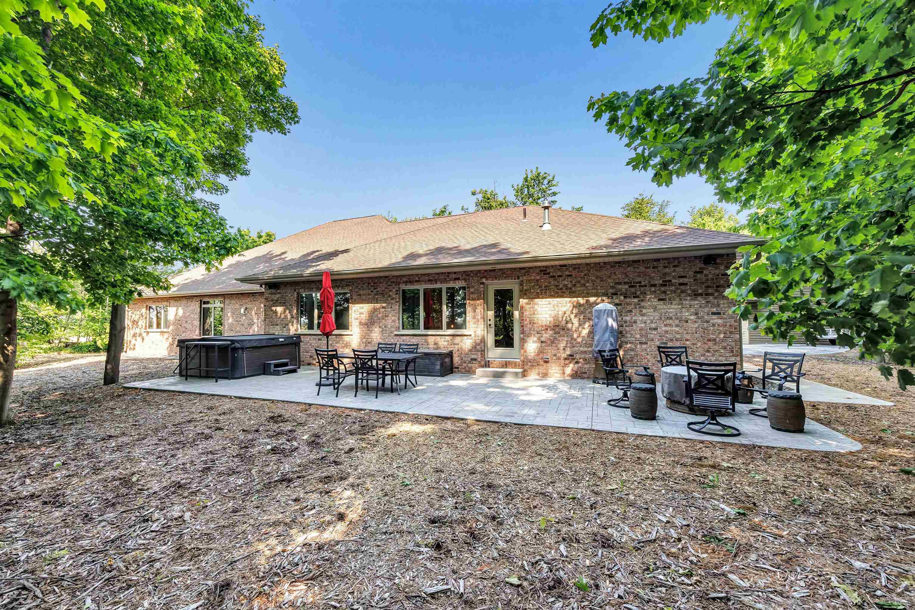 1830 Pine Tree Court Property Photo 39