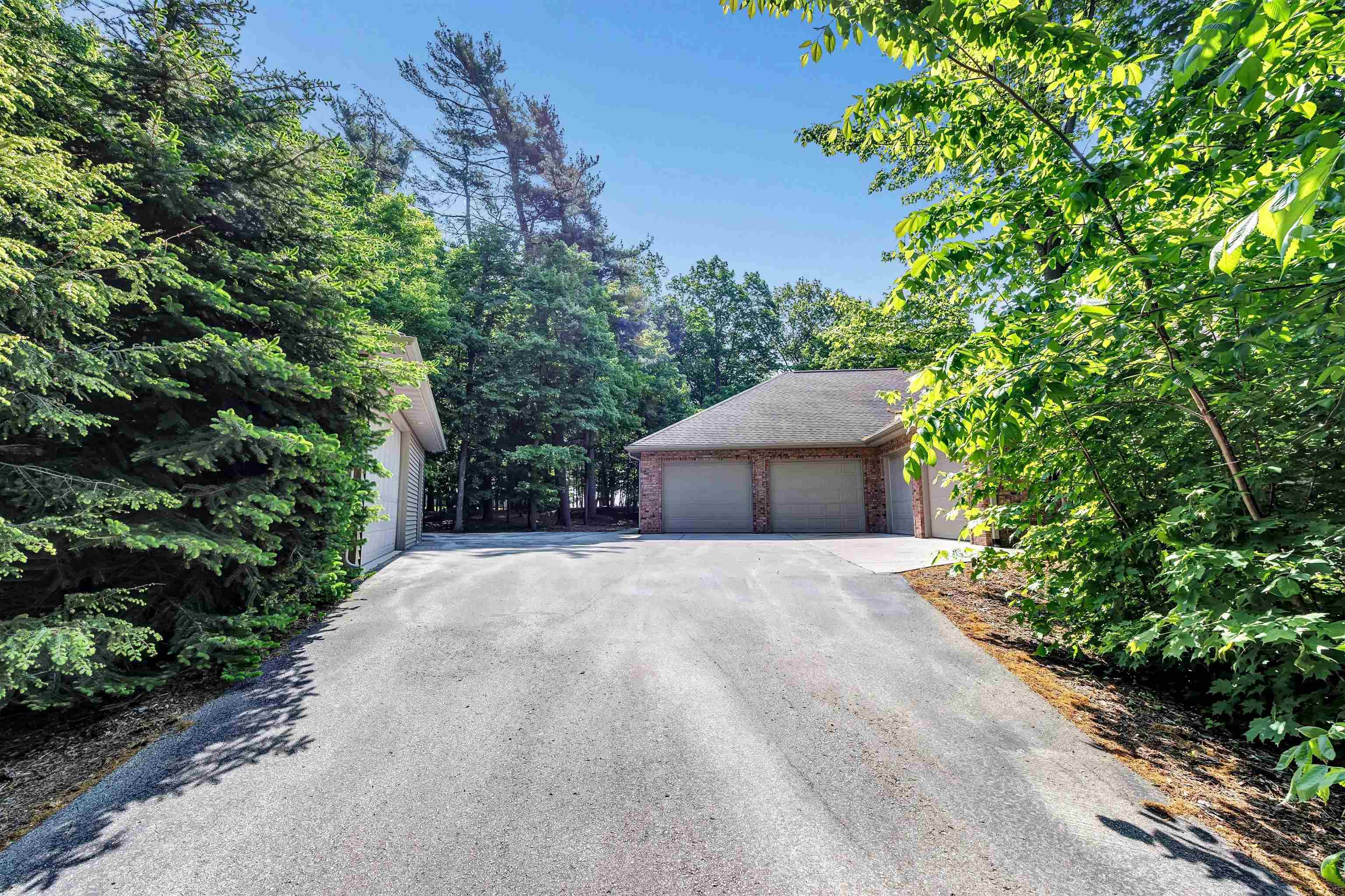 1830 Pine Tree Court Property Photo 47