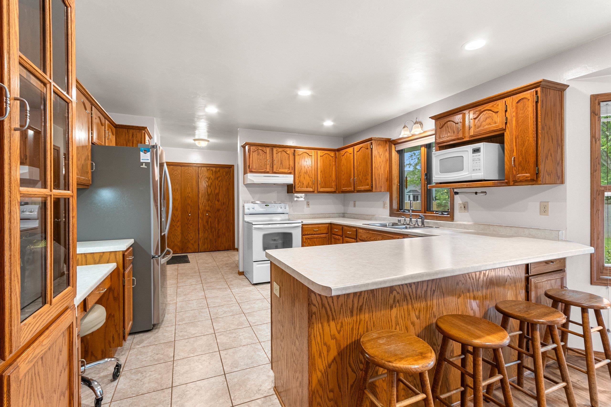 3011 Evergreen Avenue Property Photo 3