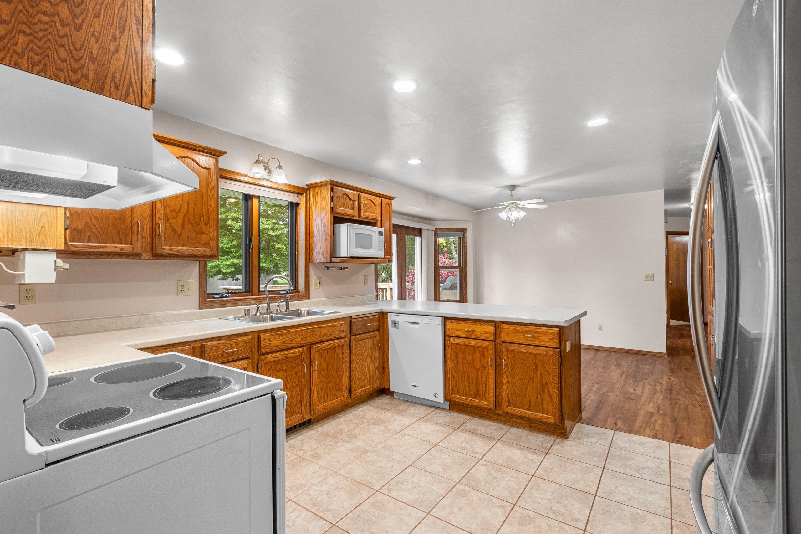 3011 Evergreen Avenue Property Photo 7