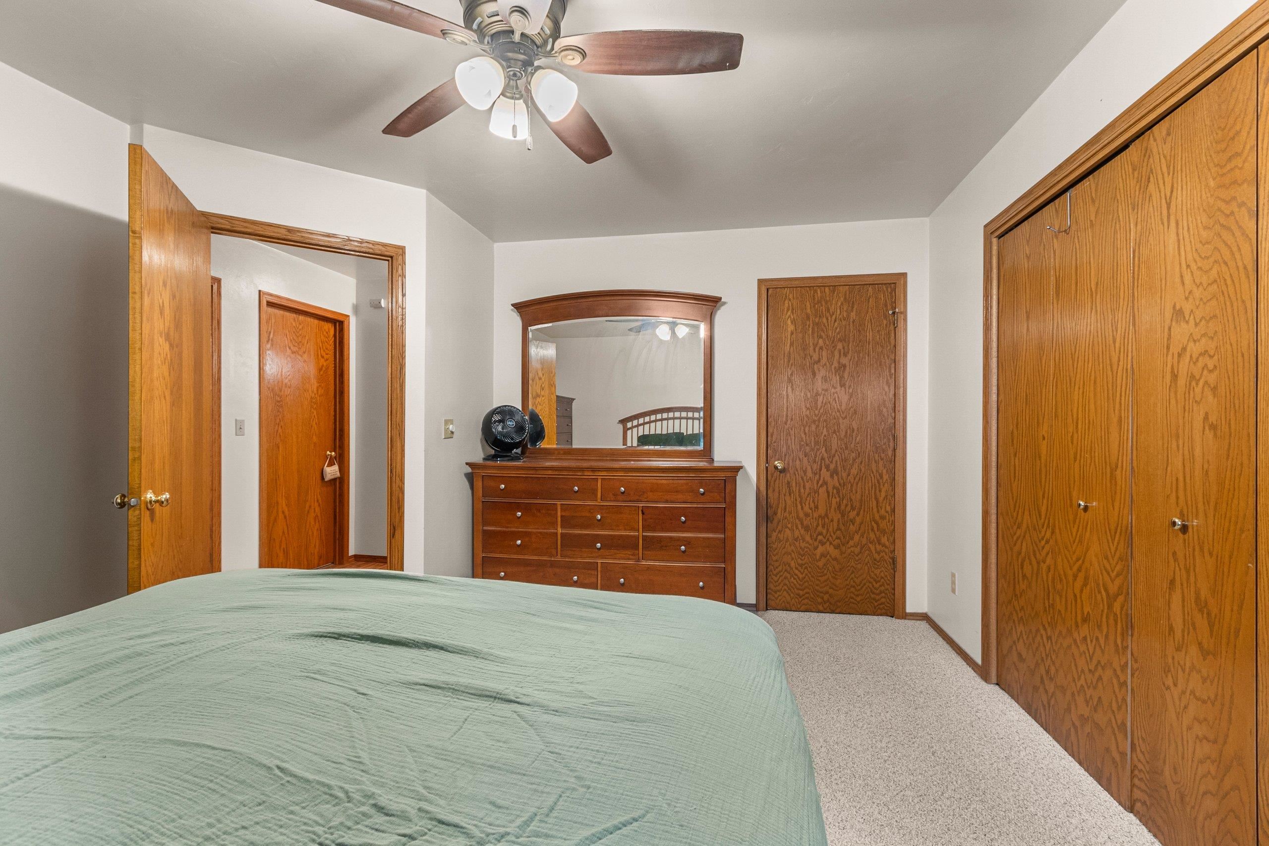 3011 Evergreen Avenue Property Photo 28