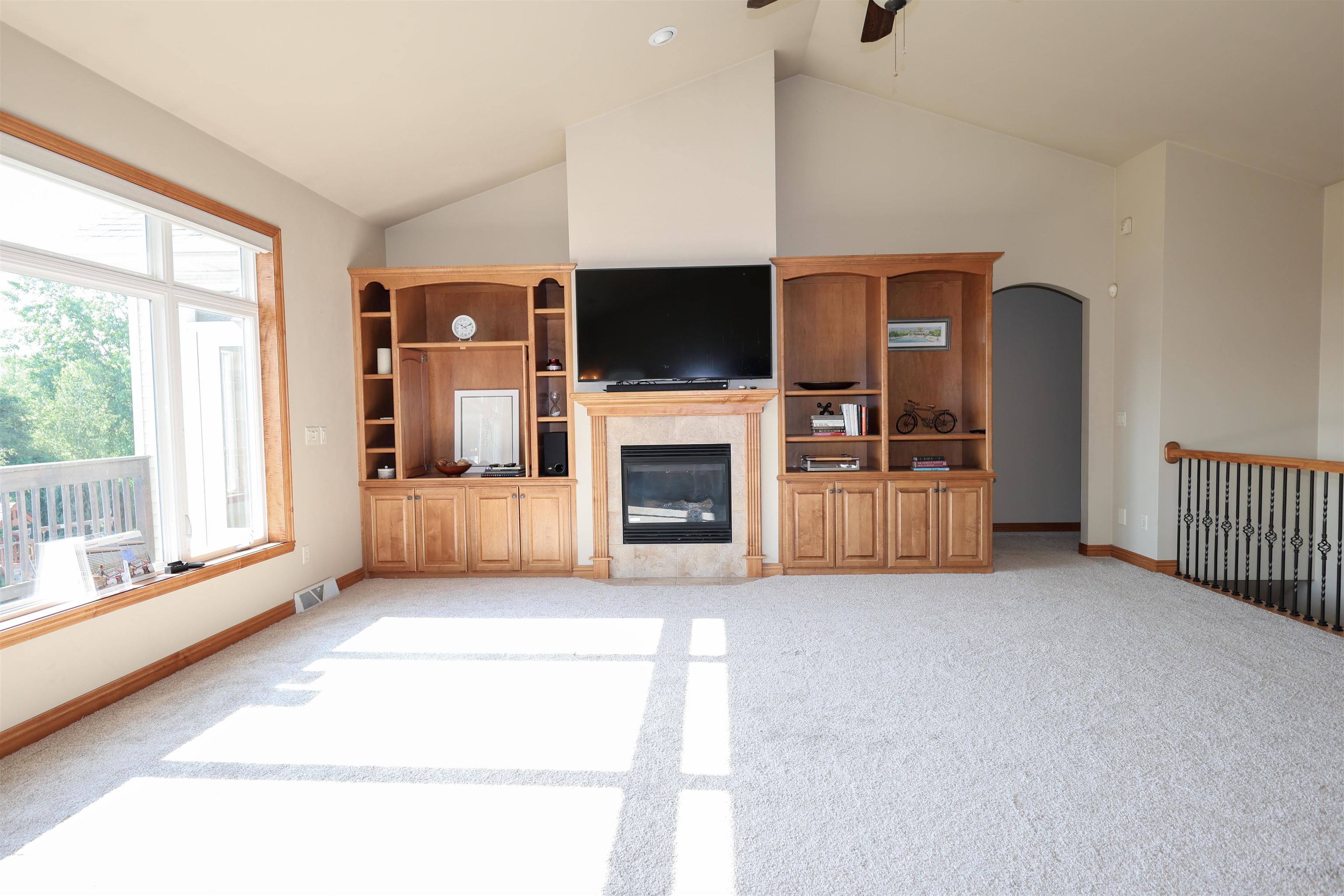 2134 Luxury Drive Property Photo 11