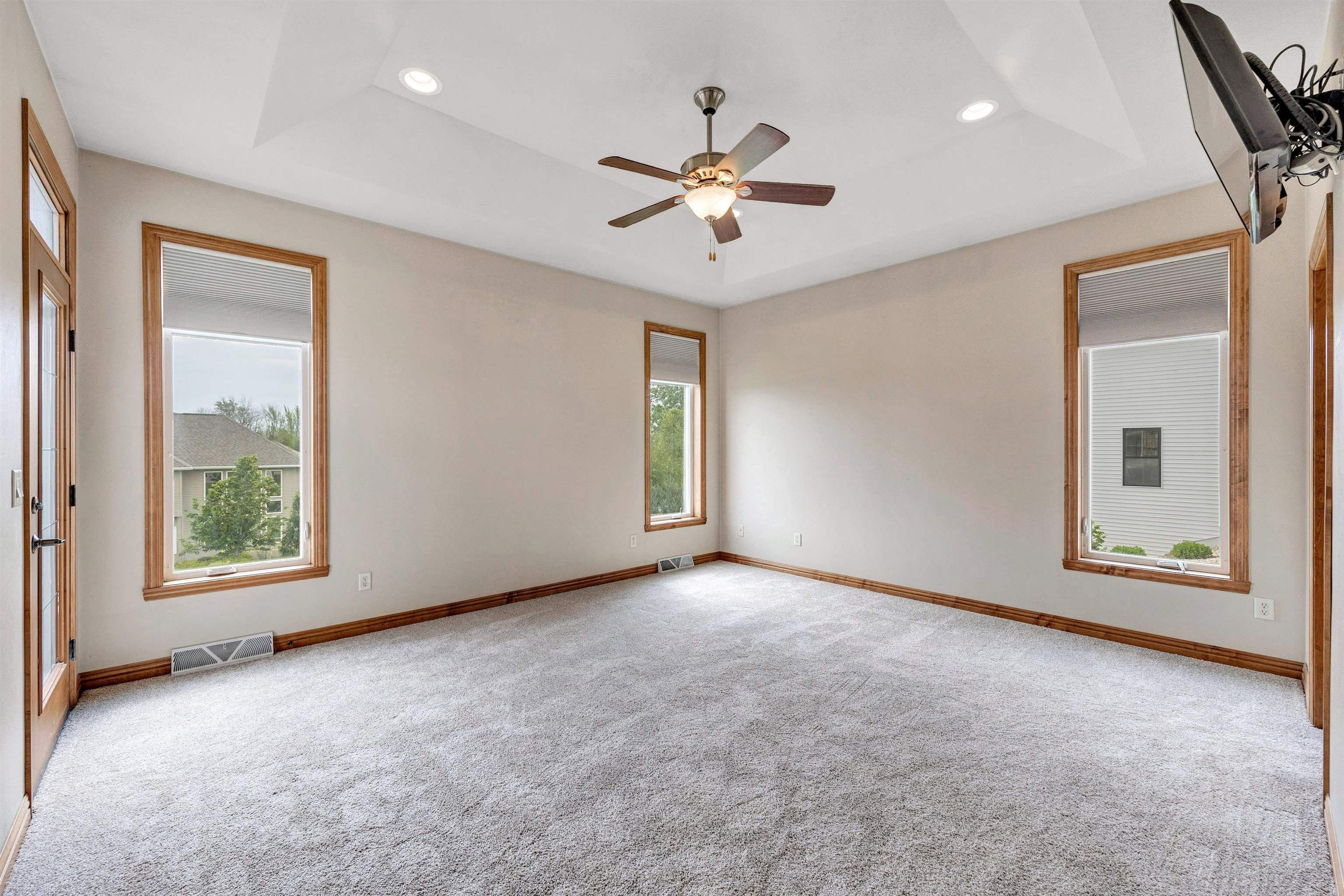 2134 Luxury Drive Property Photo 22