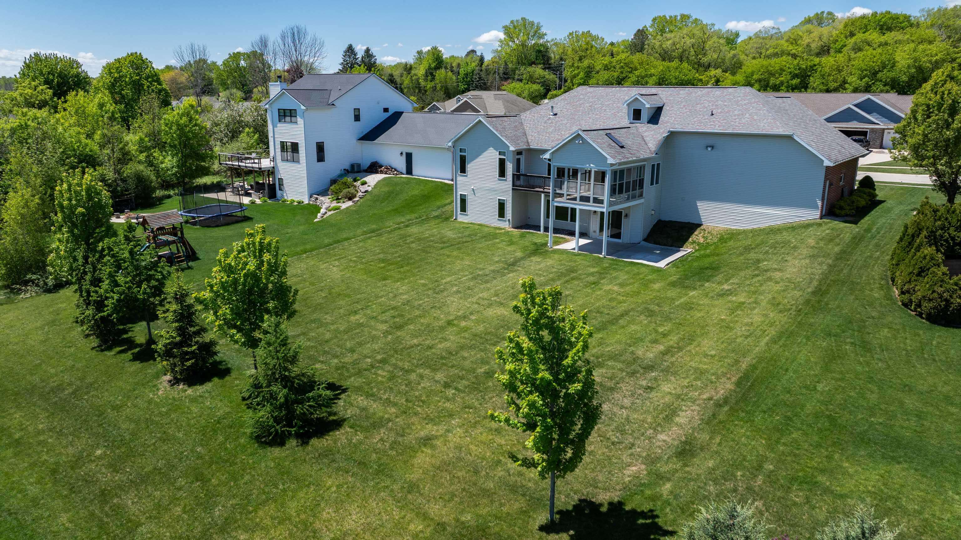 2134 Luxury Drive Property Photo 46