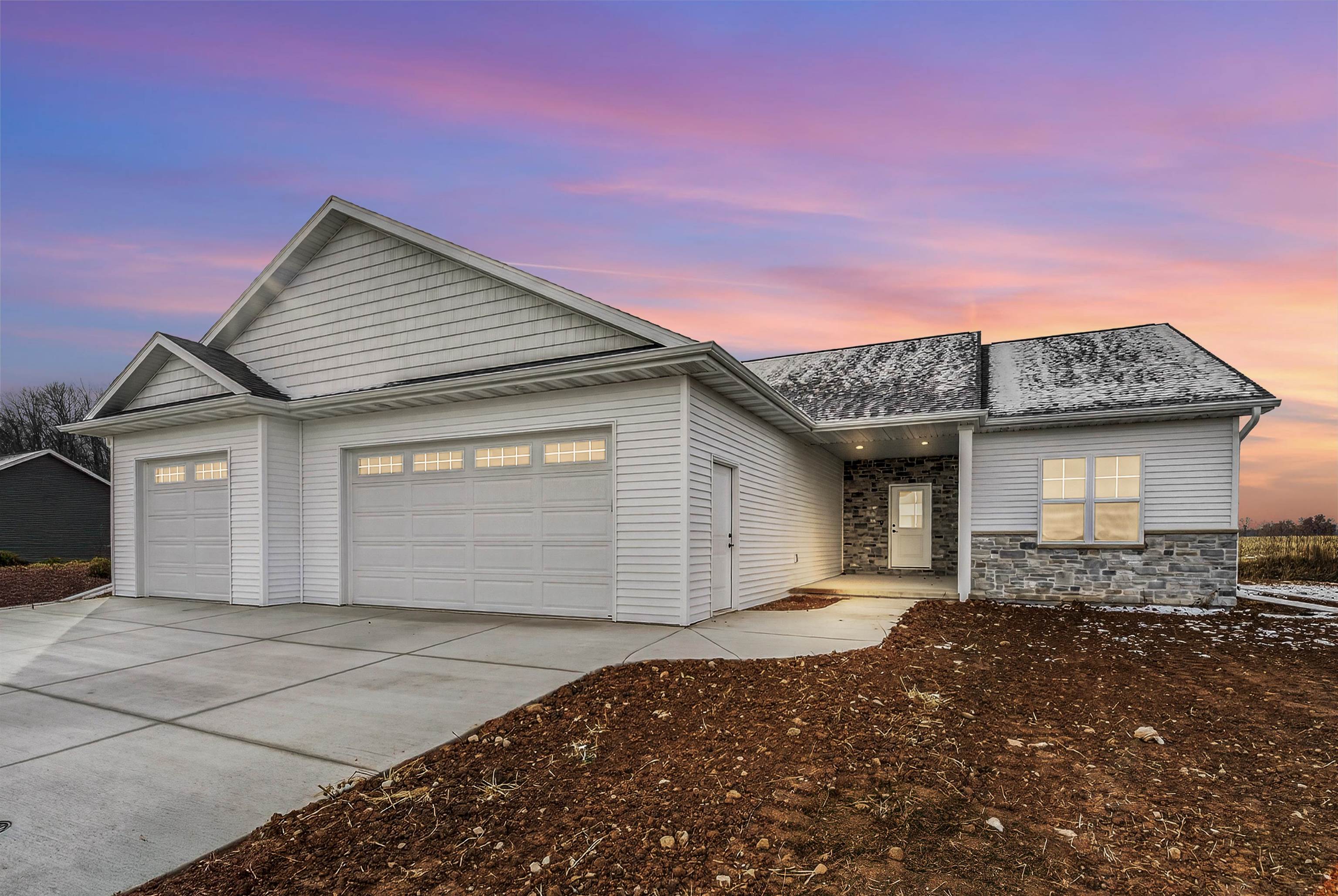 8355 St Norbert Drive Property Photo 1