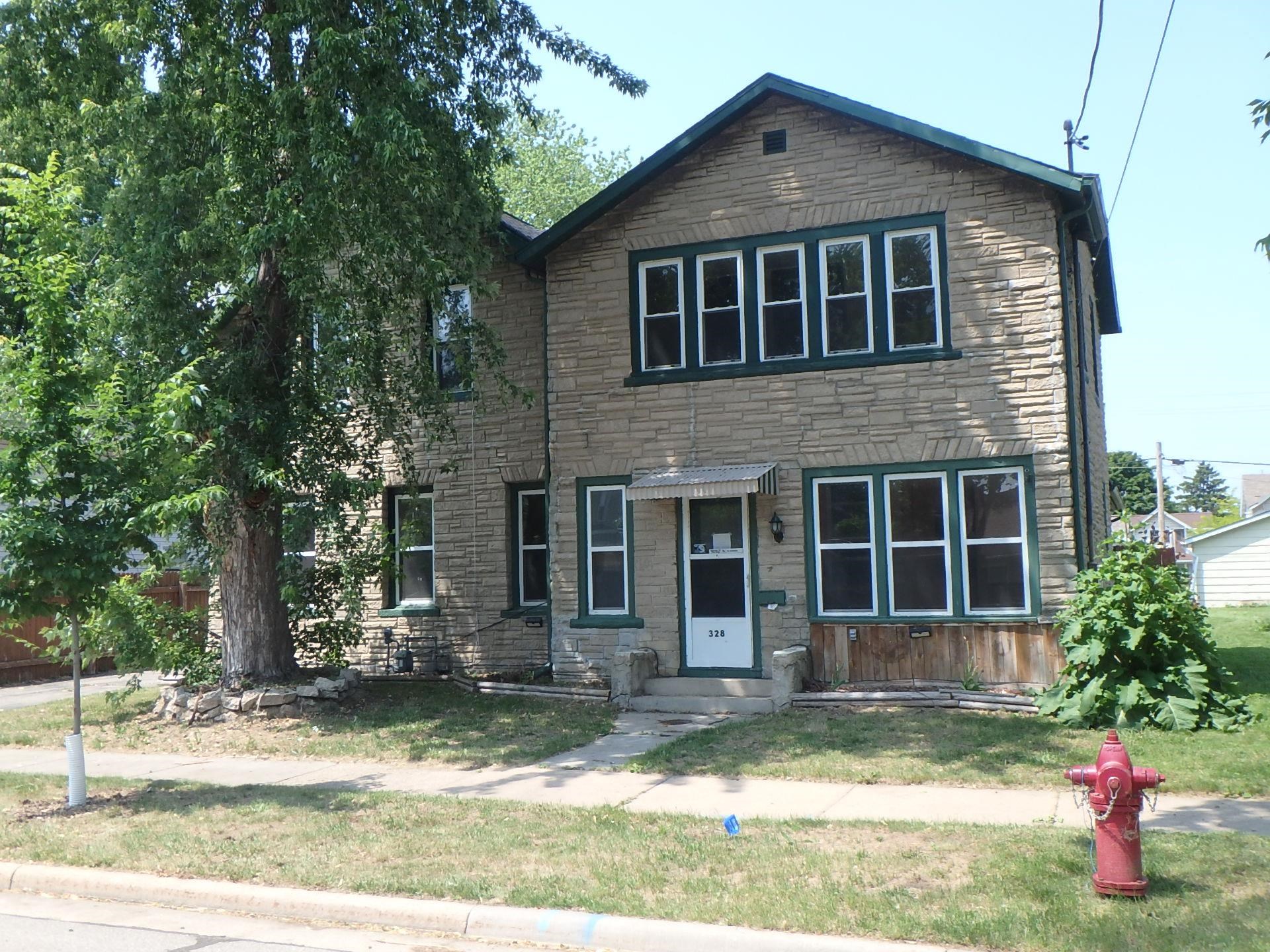 328 2nd Street Property Photo 1