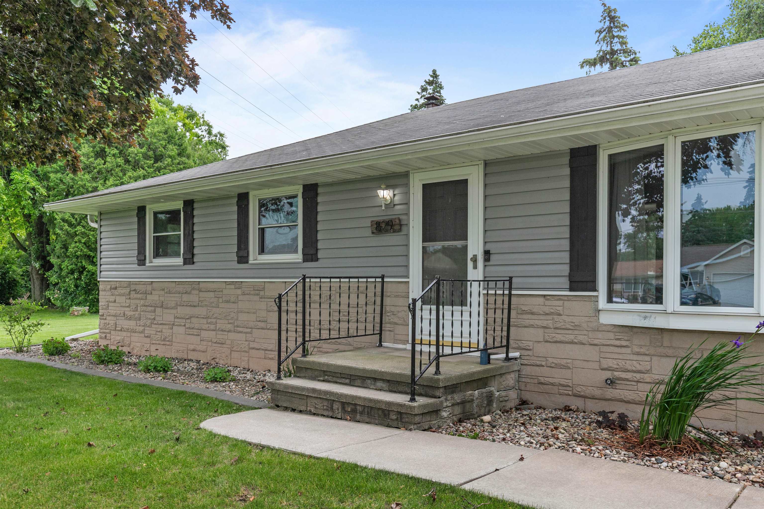 829 Haase Street Property Photo 1