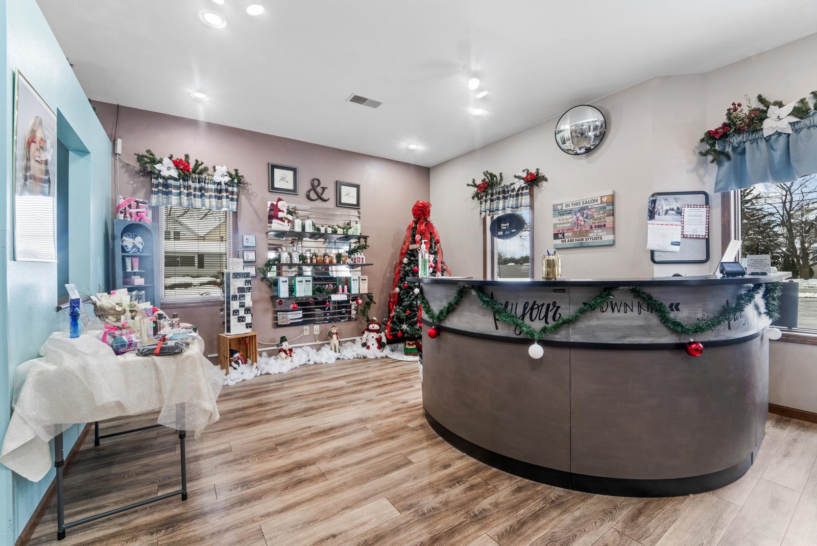 155 W Menasha Avenue Property Photo 5