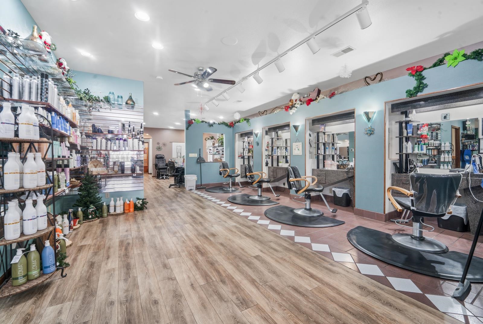 155 W Menasha Avenue Property Photo 6