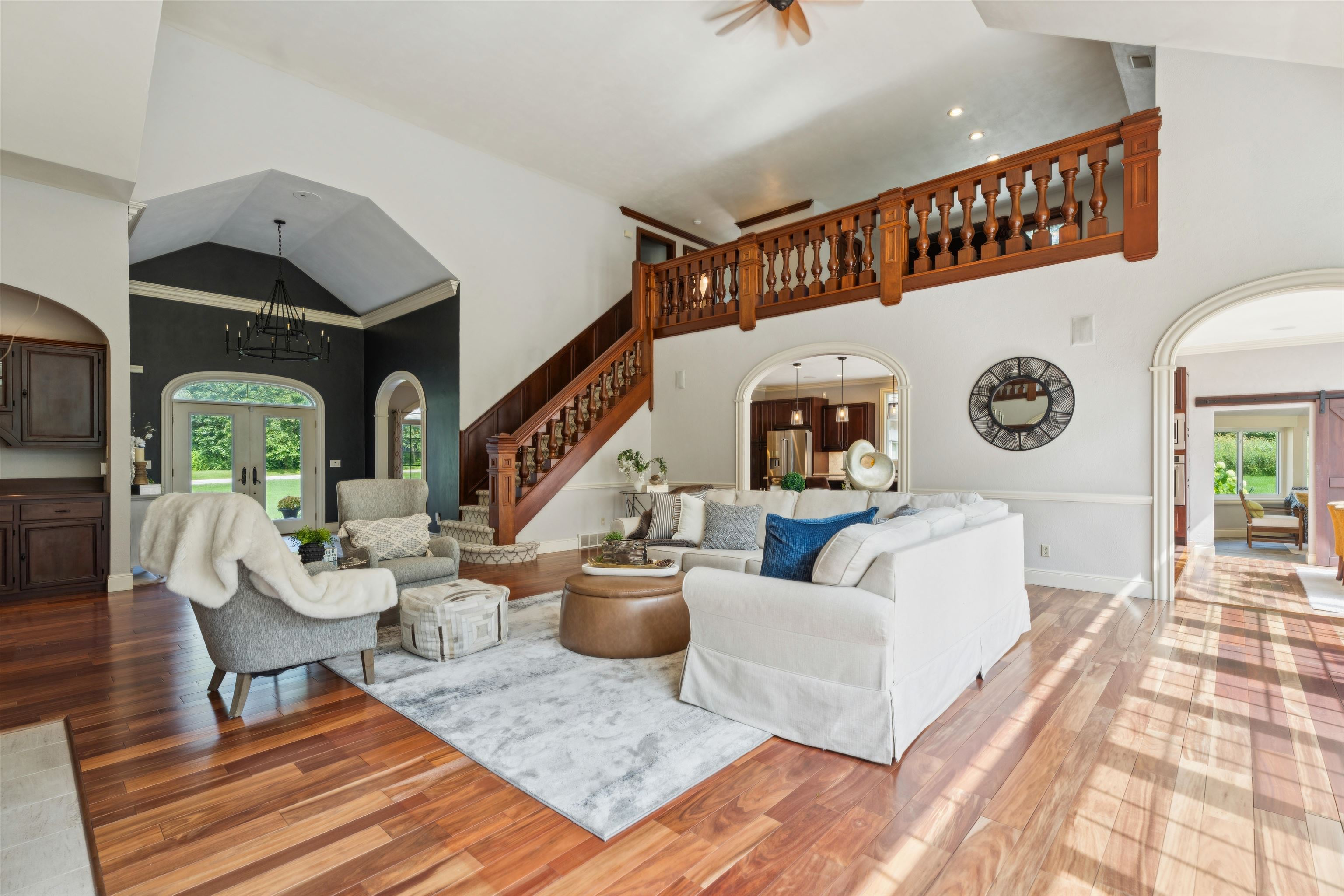 3030 Windfield Drive Property Photo 7