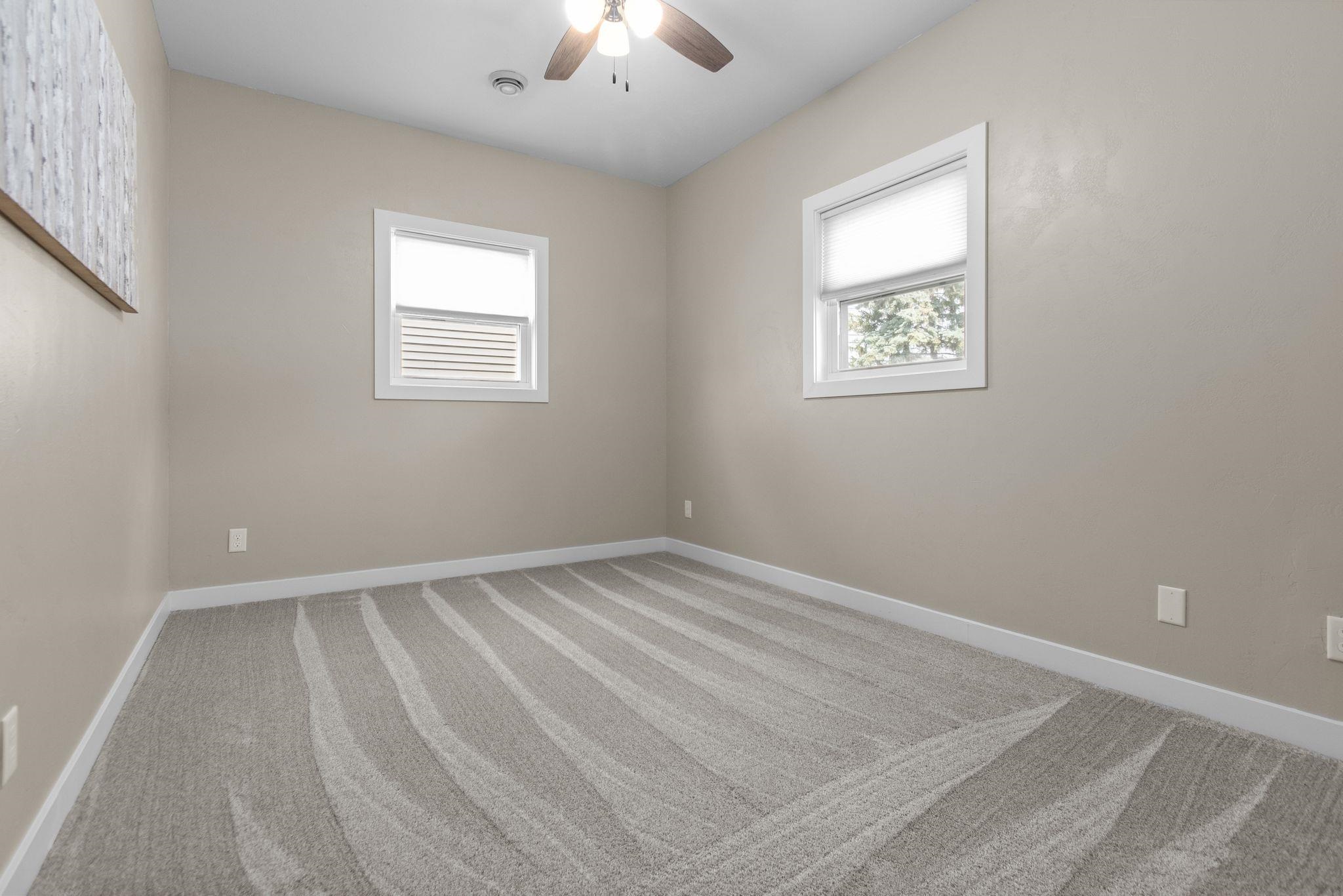 1693 W Butte Des Morts Beach Road Property Photo 24