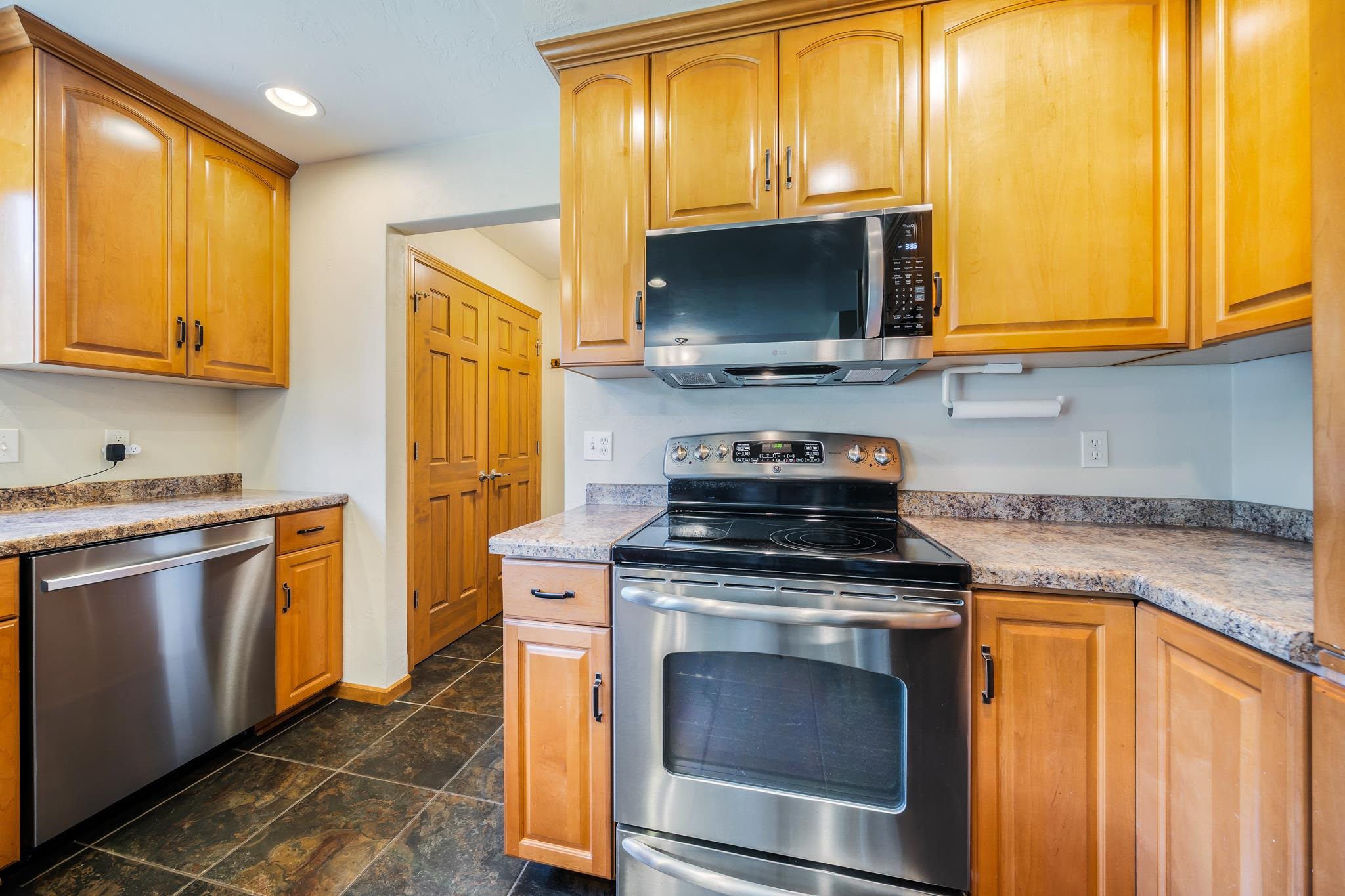 4303 N Bull Rush Drive Property Photo 10