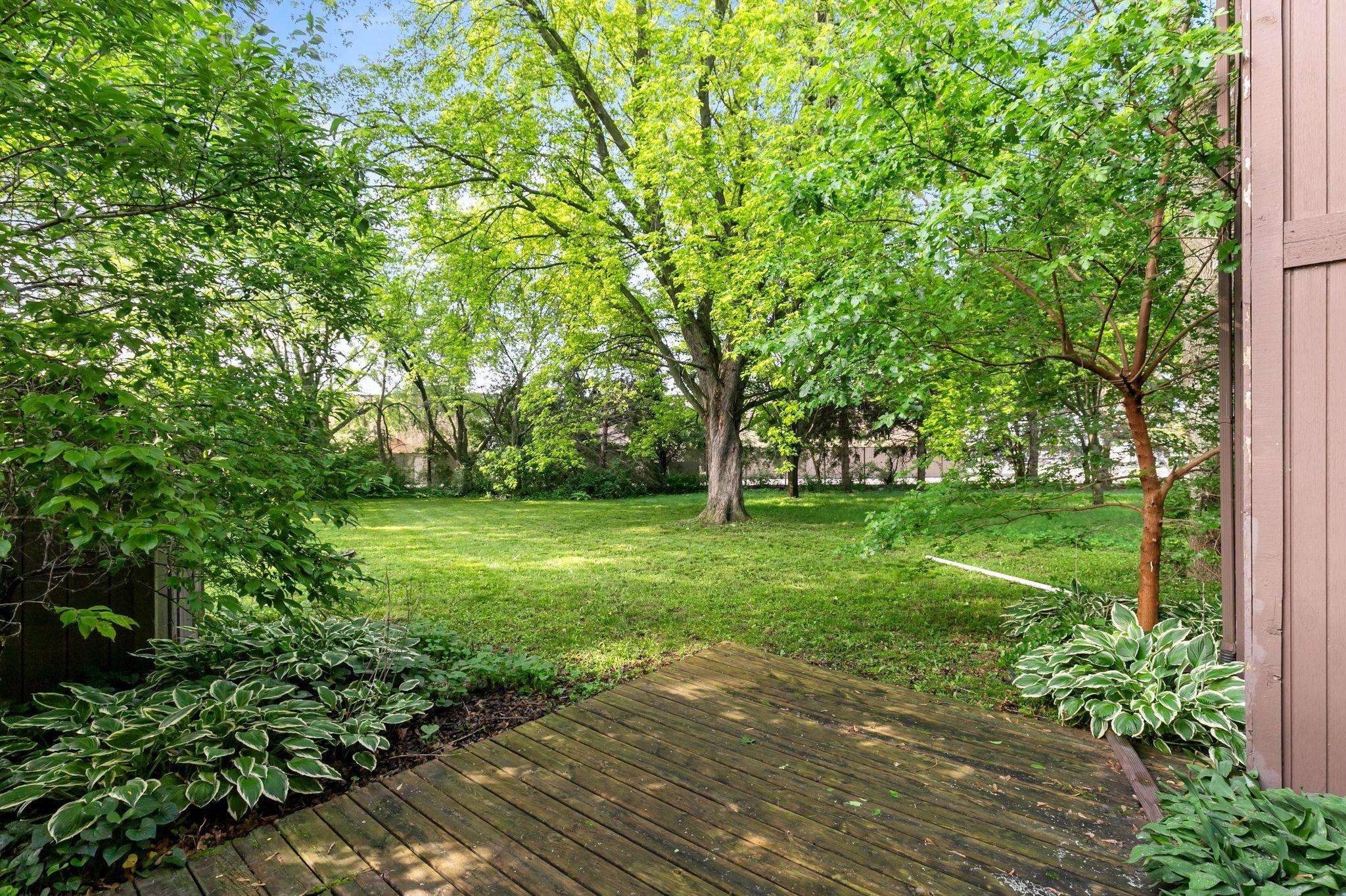 102 Crab Apple Court Property Photo 7