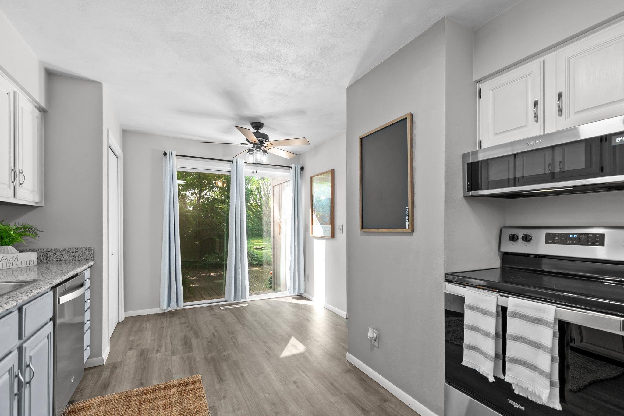 102 Crab Apple Court Property Photo 20