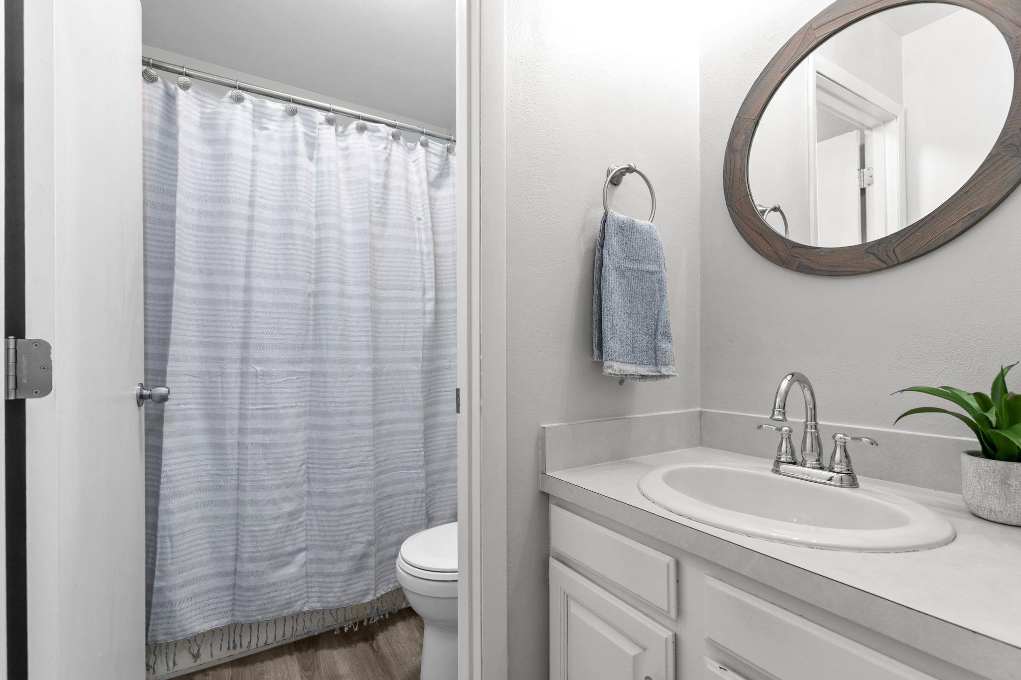 102 Crab Apple Court Property Photo 27