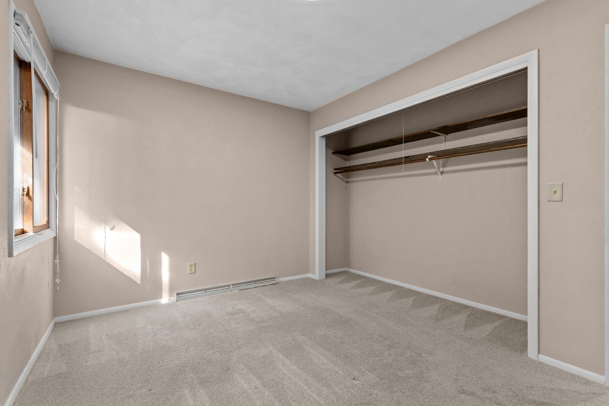 102 Crab Apple Court Property Photo 30