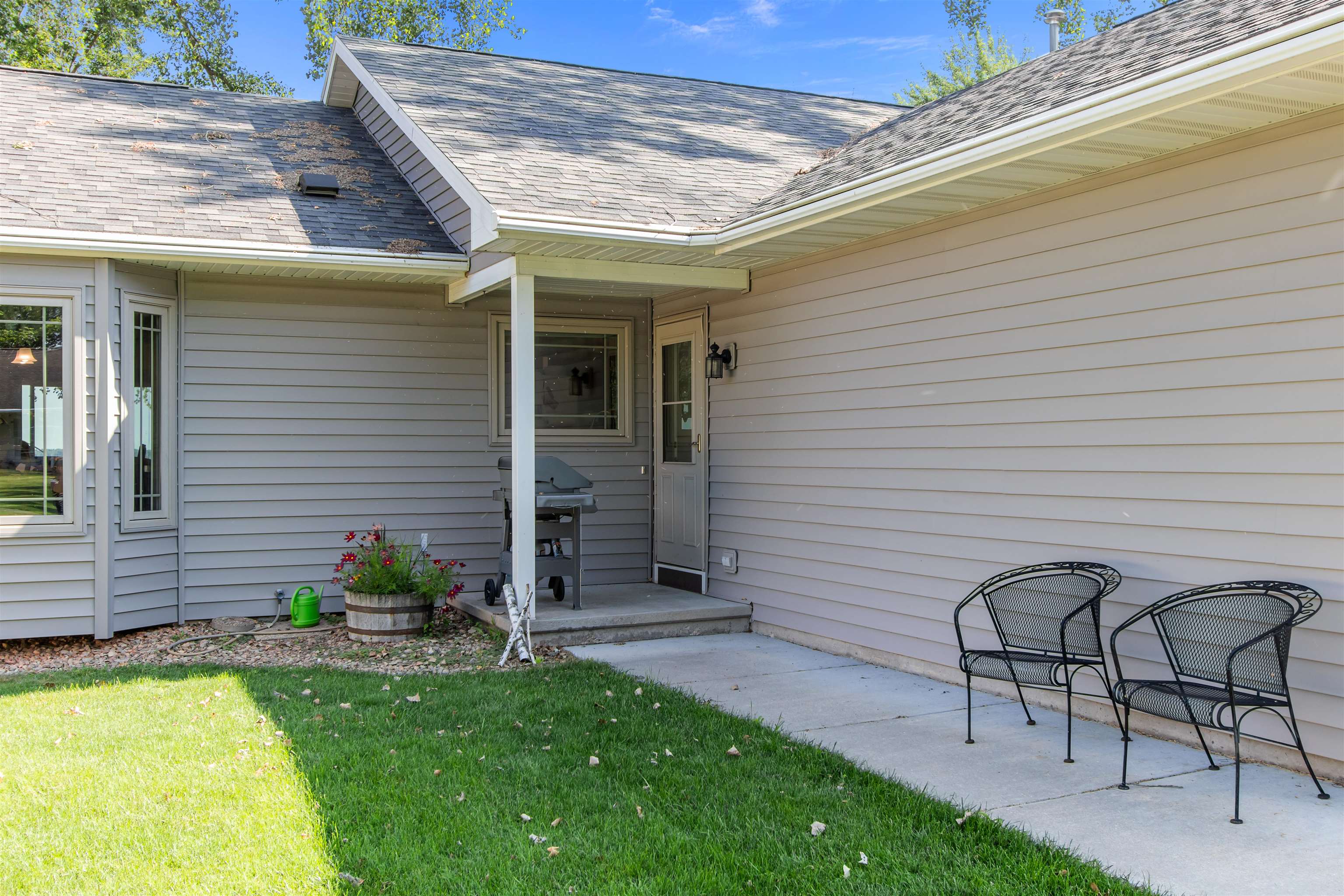 9302 Blanco Road Property Photo 4