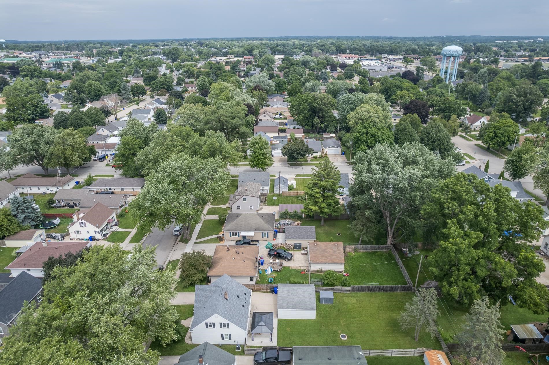 2108 N Superior Street Property Photo 50