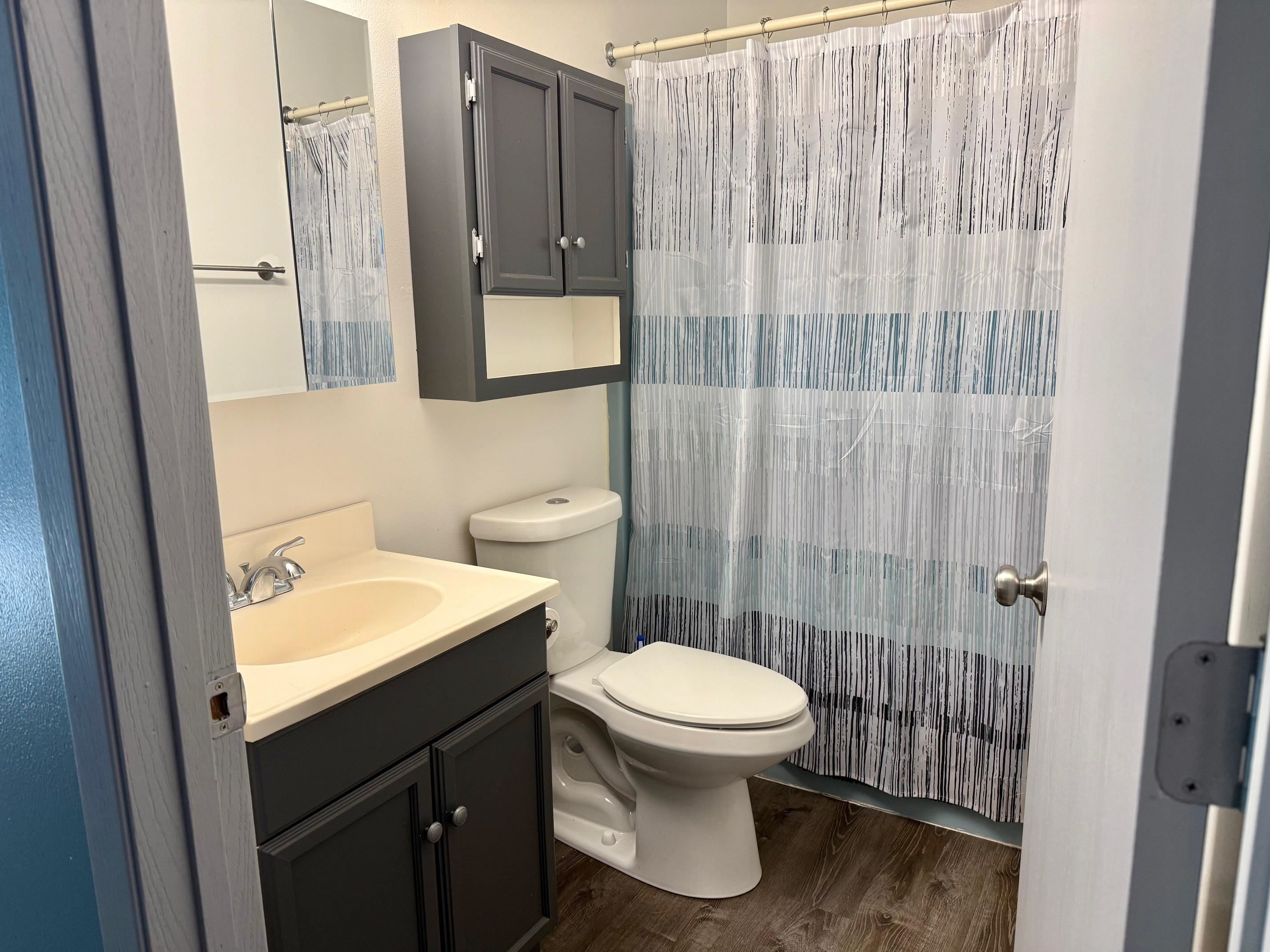 2602 Camelot Boulevard Property Photo 14