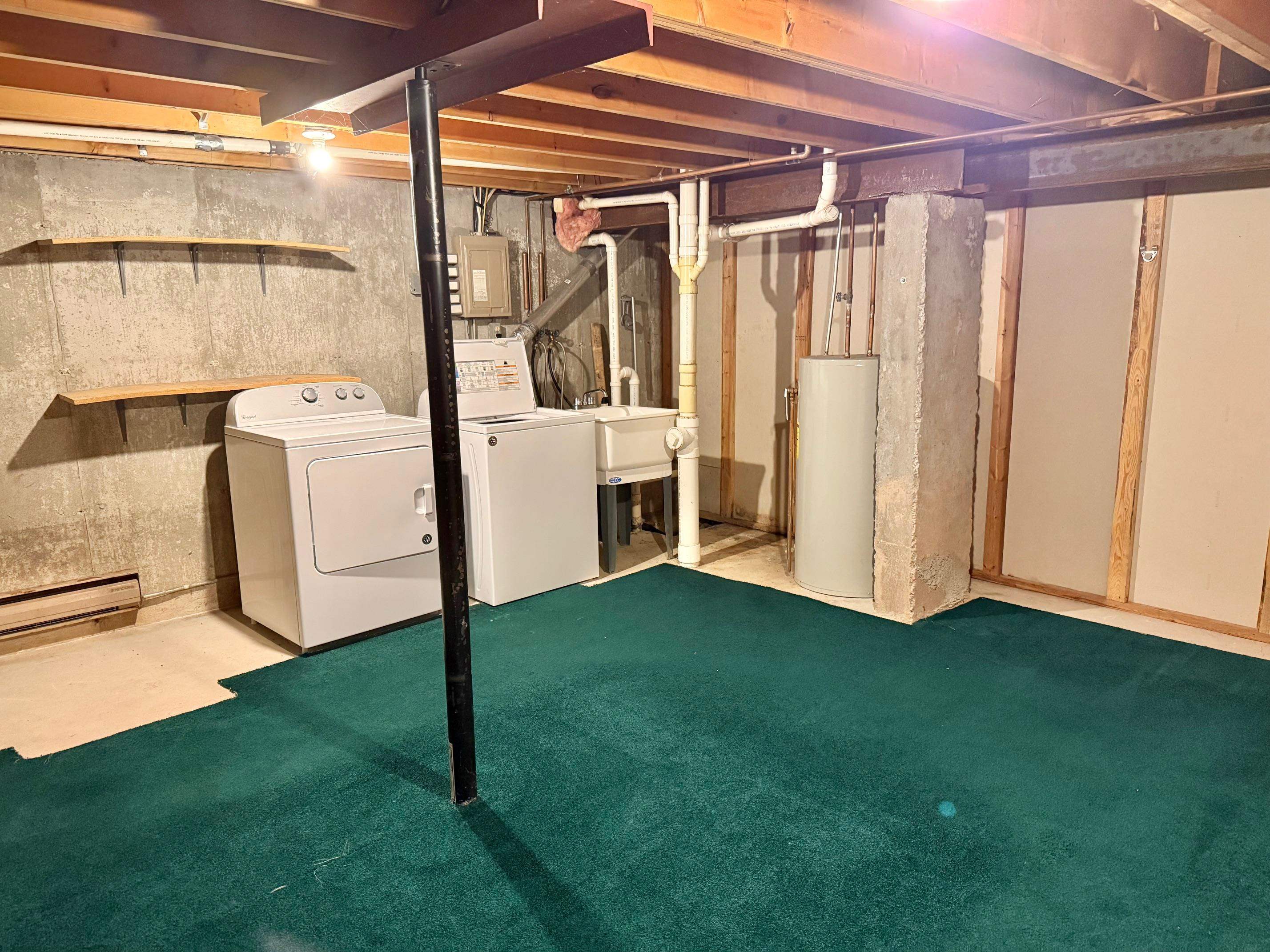 2602 Camelot Boulevard Property Photo 15