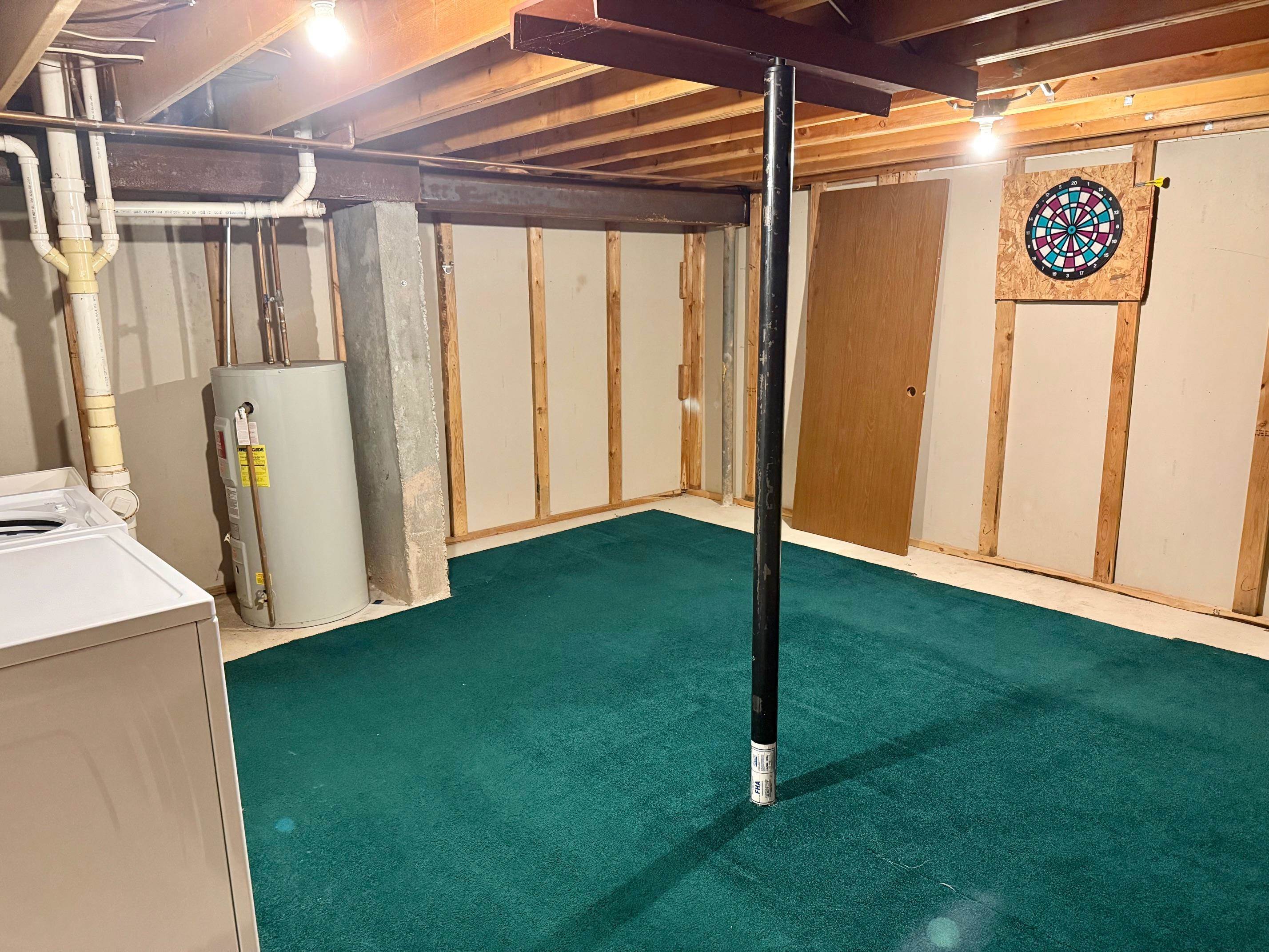 2602 Camelot Boulevard Property Photo 16
