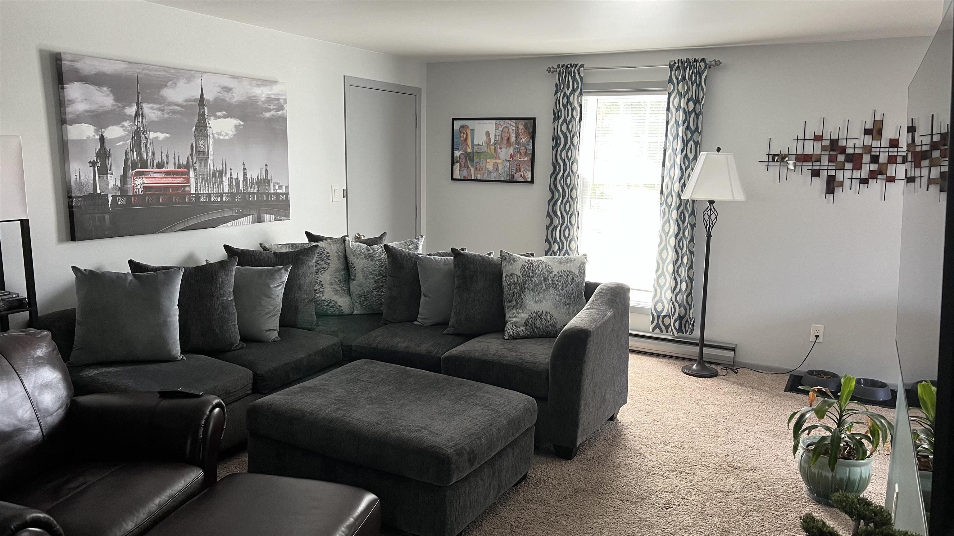 2602 Camelot Boulevard Property Photo 19
