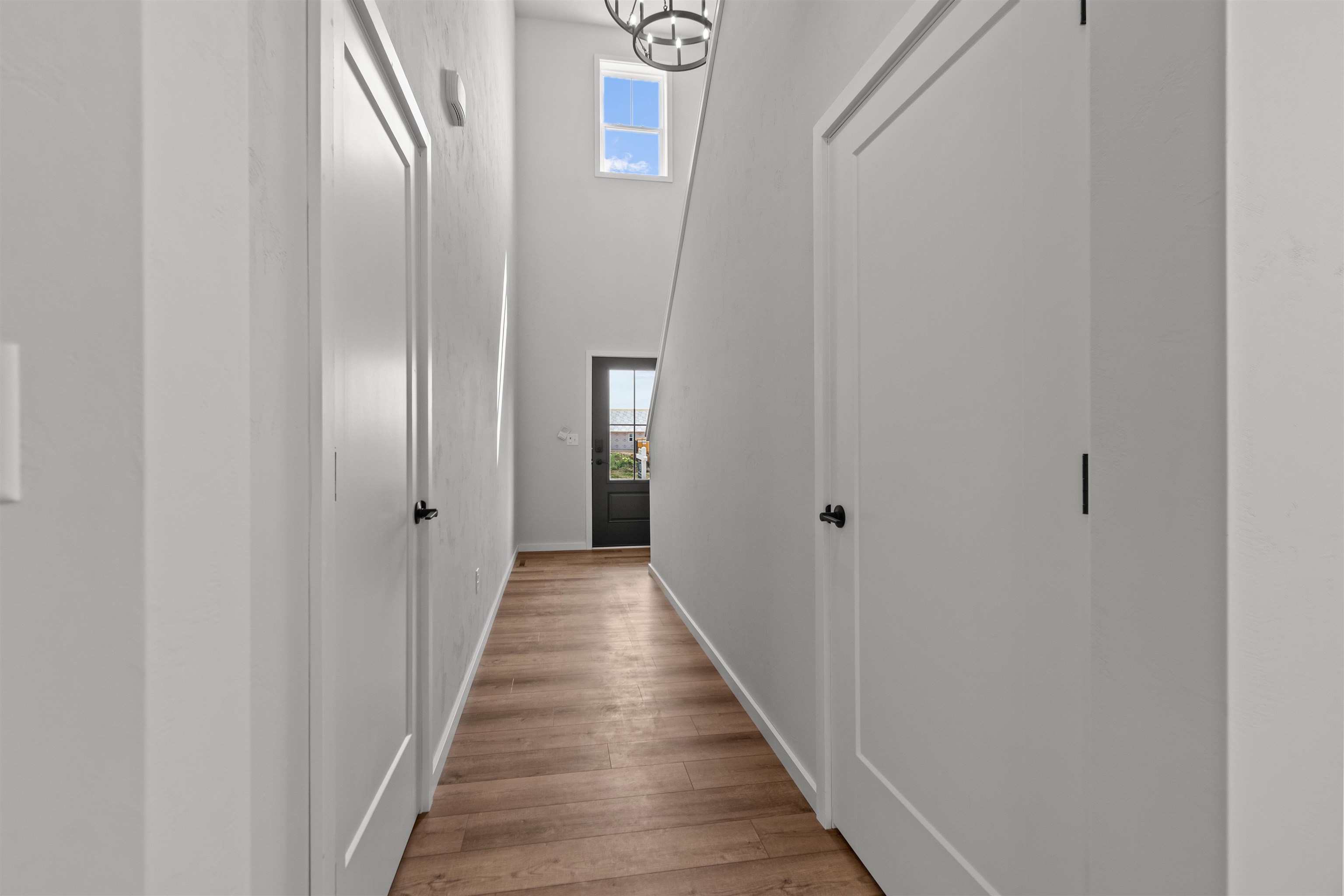 3606 E Golden Gate Drive Property Photo 10