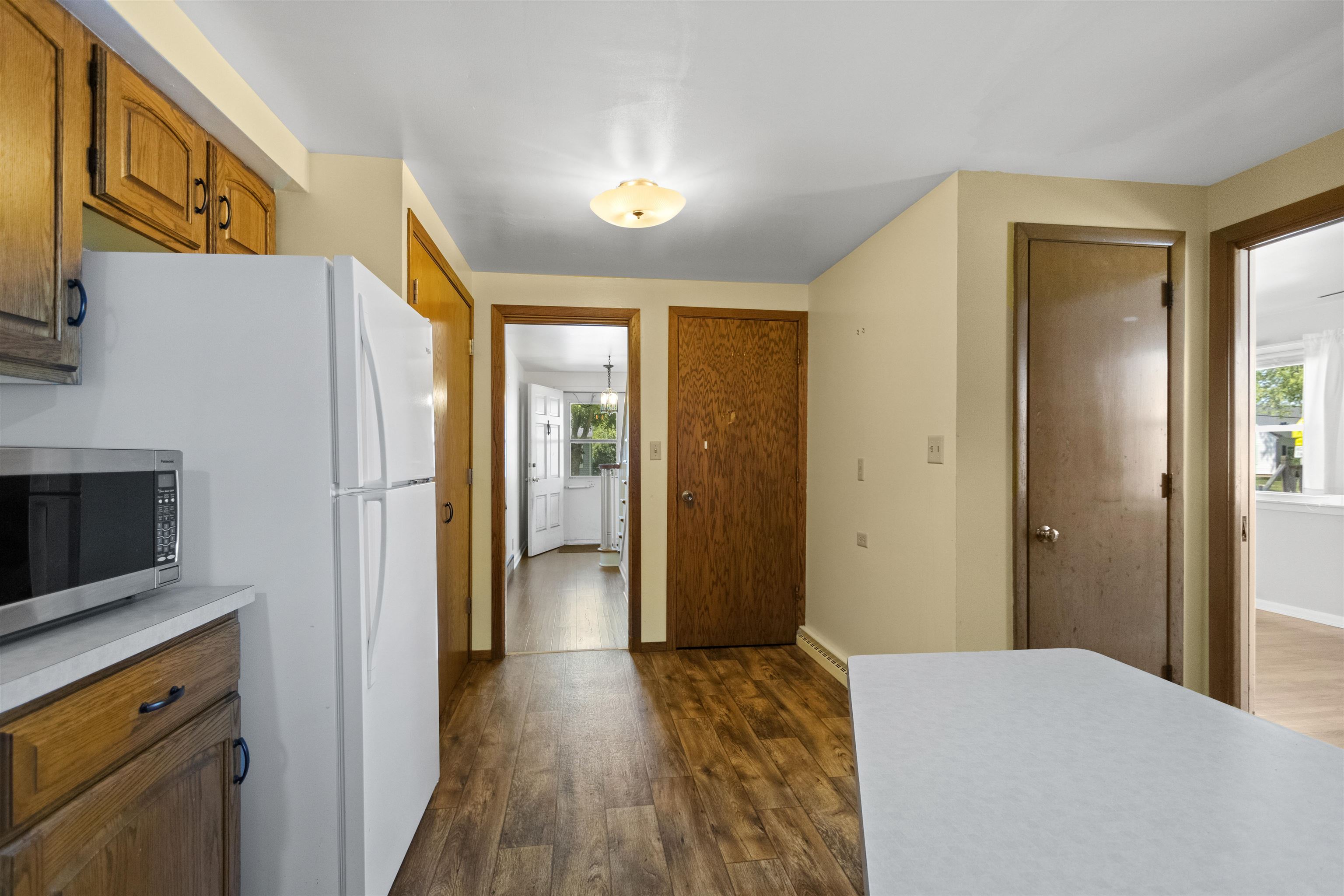 960 Higgins Avenue Property Photo 10