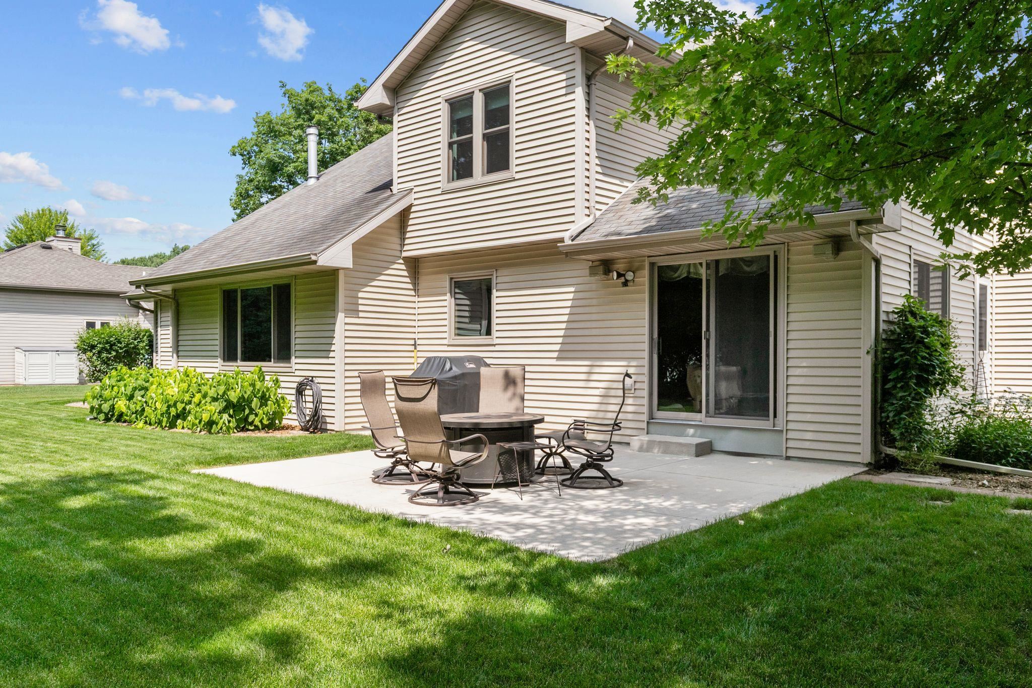 1509 Meadowbreeze Circle Property Photo 39