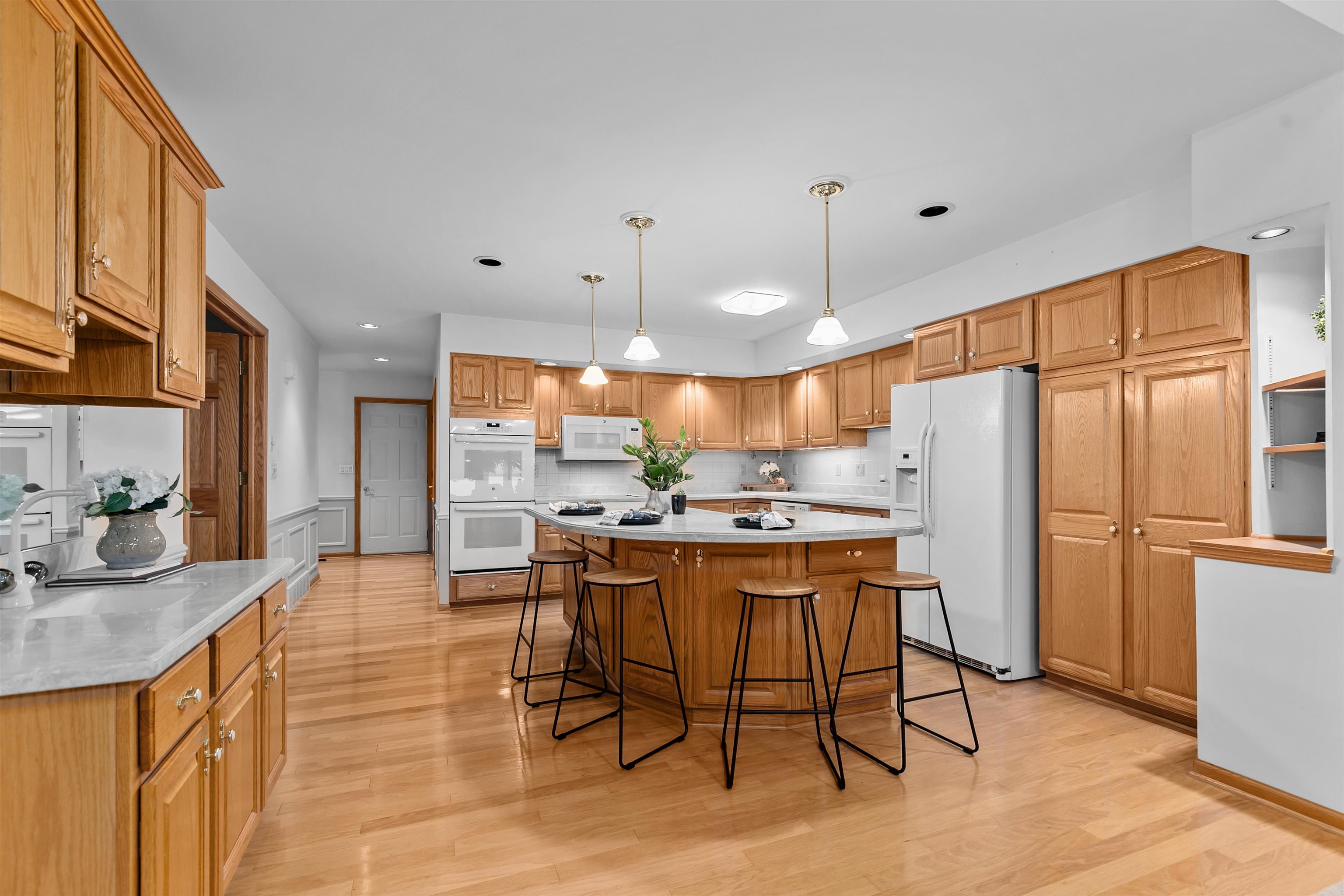 230 Harbor Point Court Property Photo 8