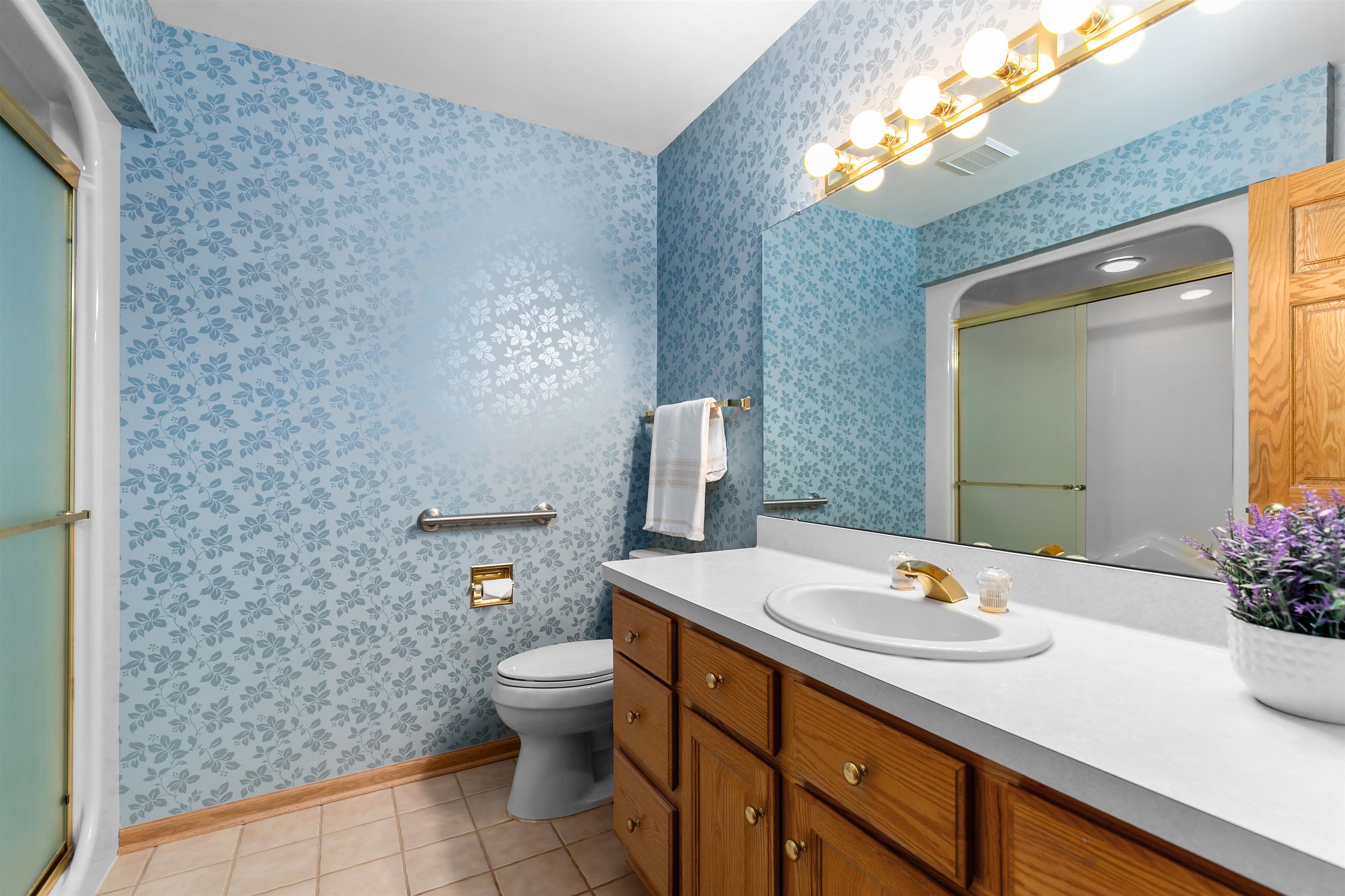 230 Harbor Point Court Property Photo 12
