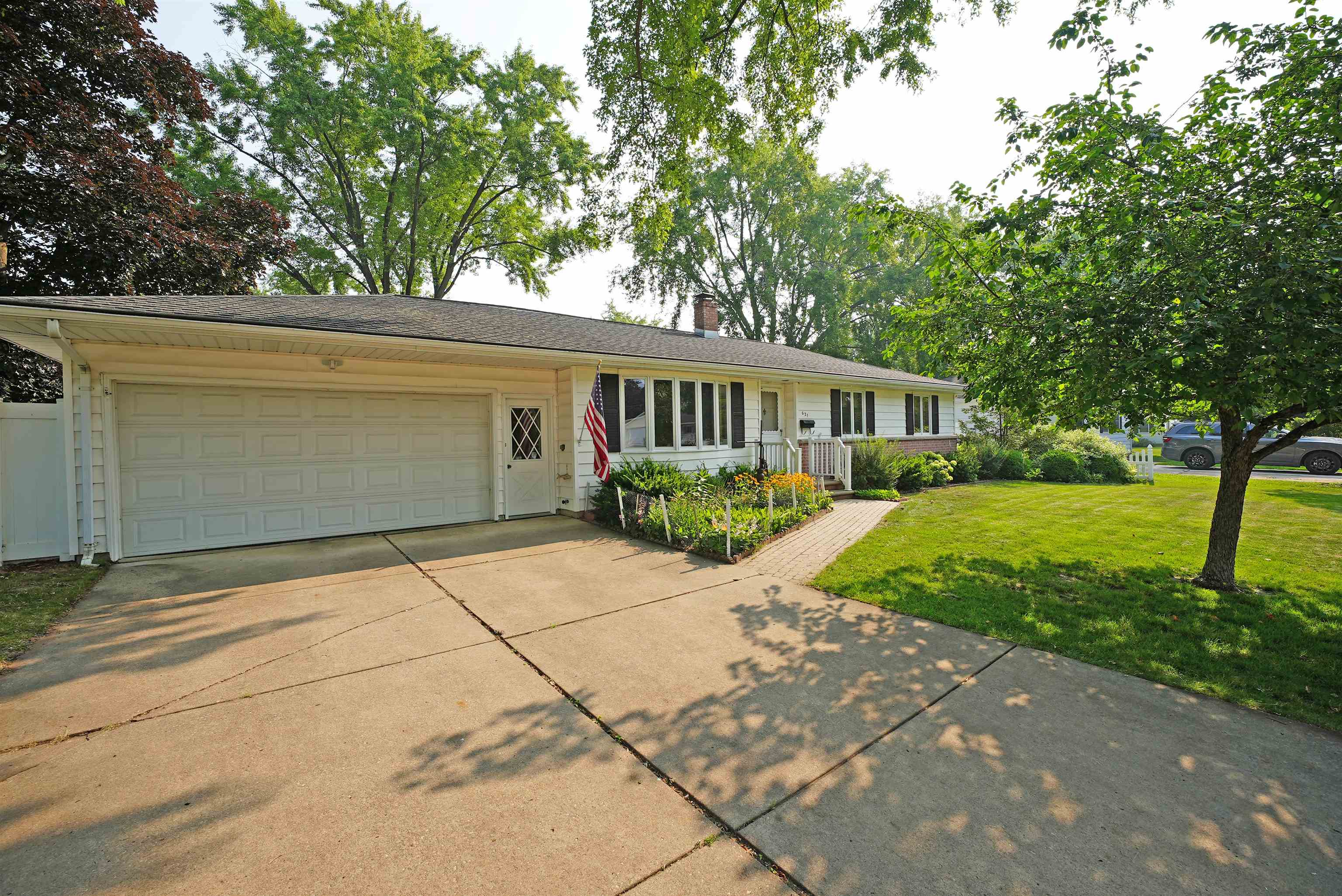 621 Craig Avenue Property Photo 1