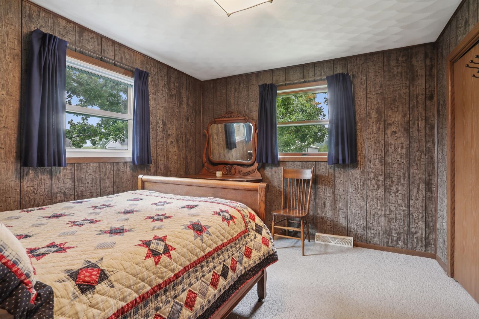 528 Round Lake Road Property Photo 16