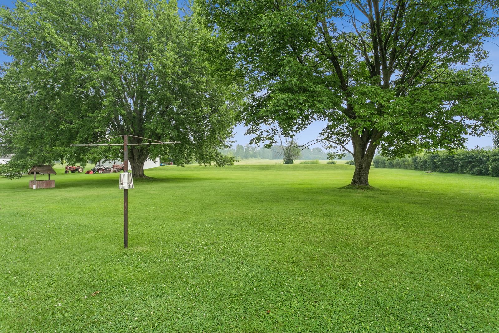 528 Round Lake Road Property Photo 27