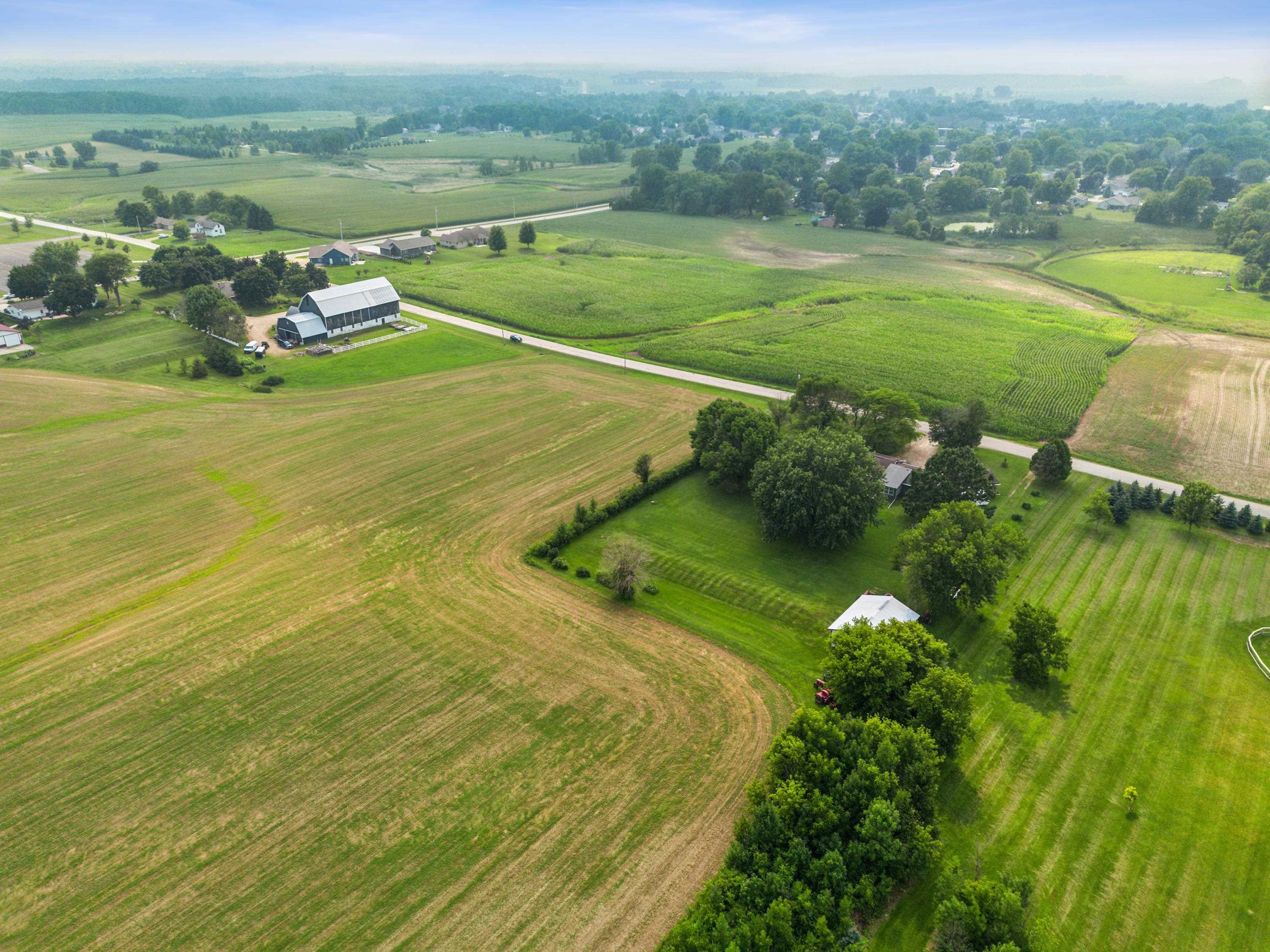 528 Round Lake Road Property Photo 32