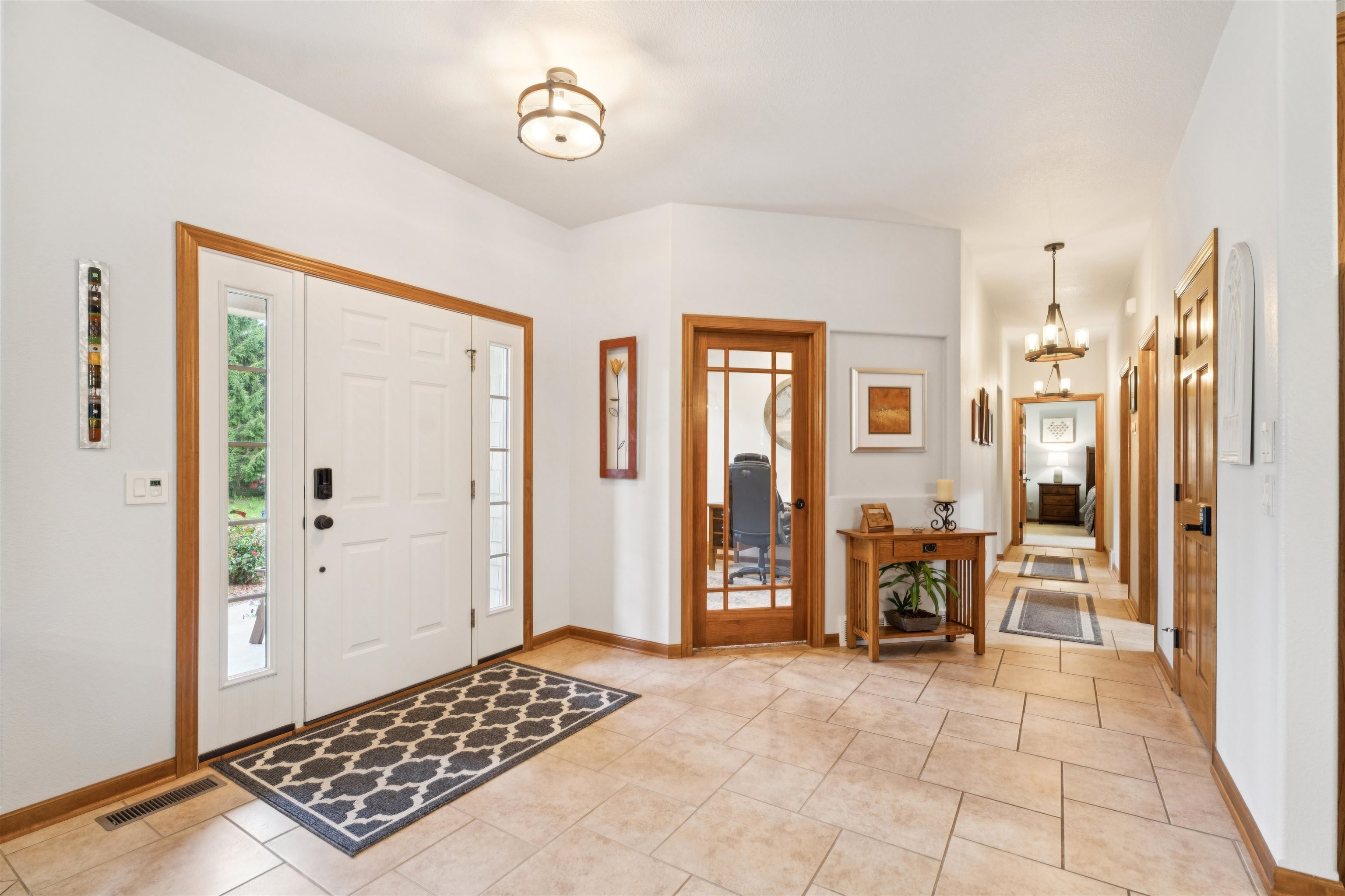 1500 Hidden Acres Lane Property Photo 2