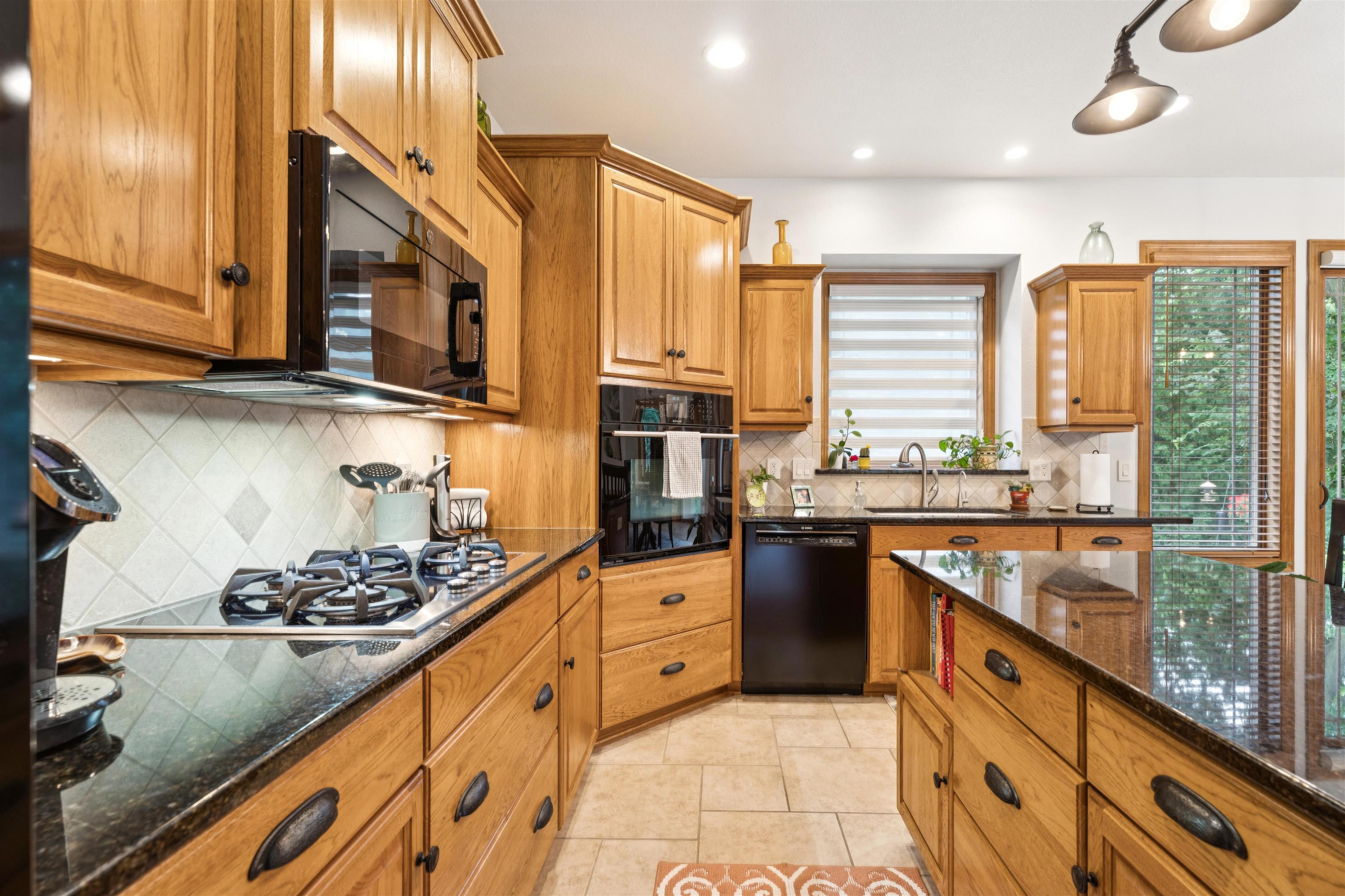 1500 Hidden Acres Lane Property Photo 13