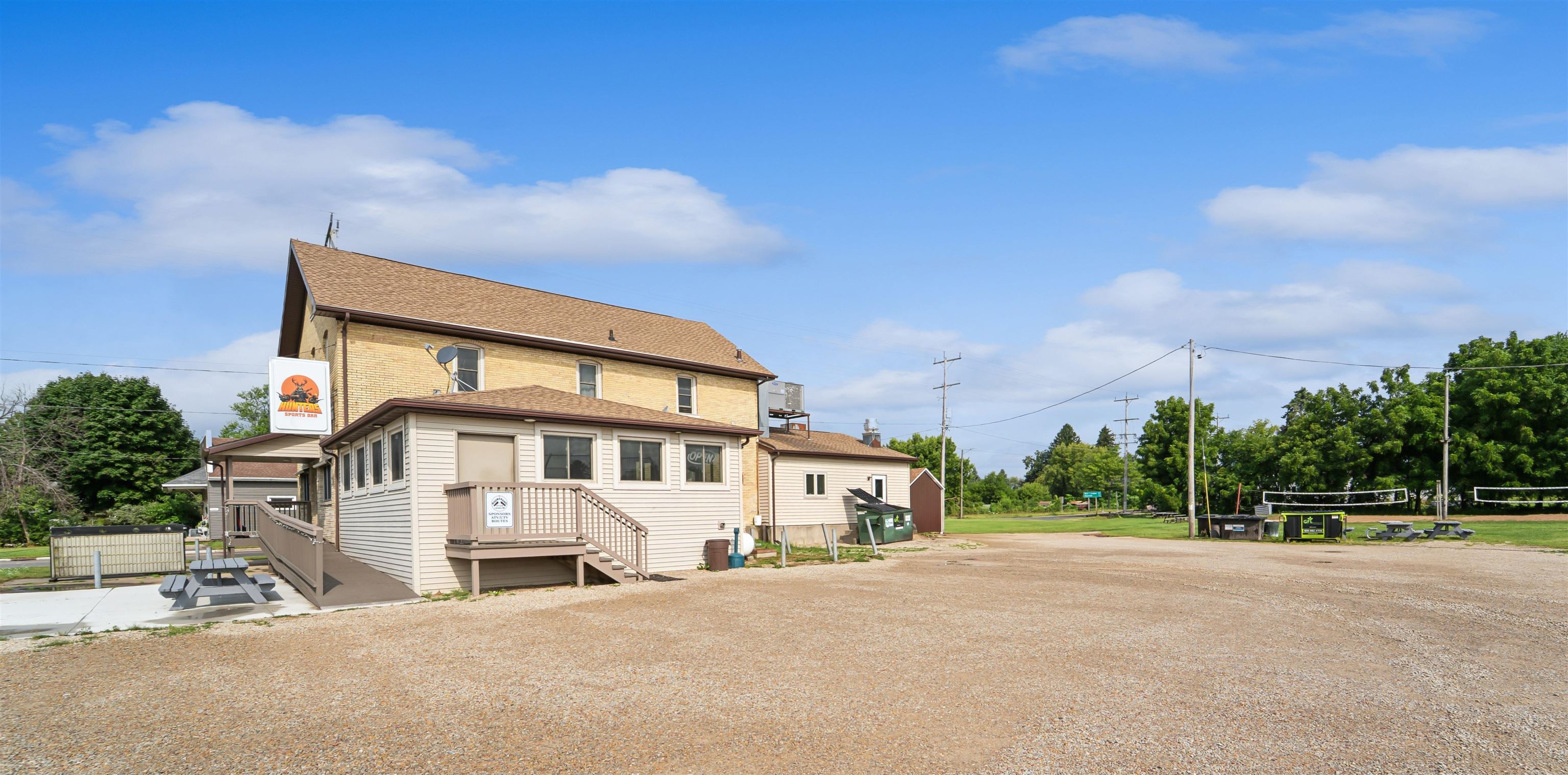 E9102 State Road 96 Property Photo 1