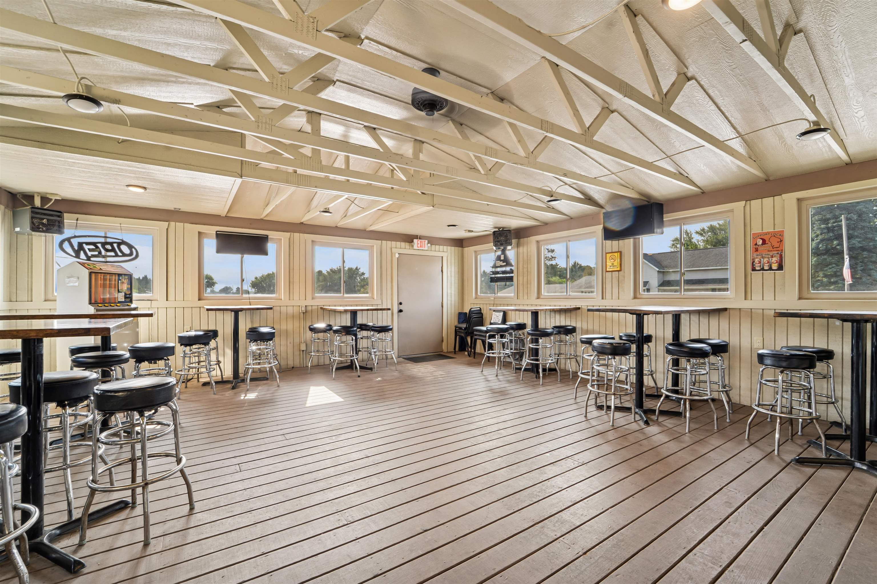 E9102 State Road 96 Property Photo 14