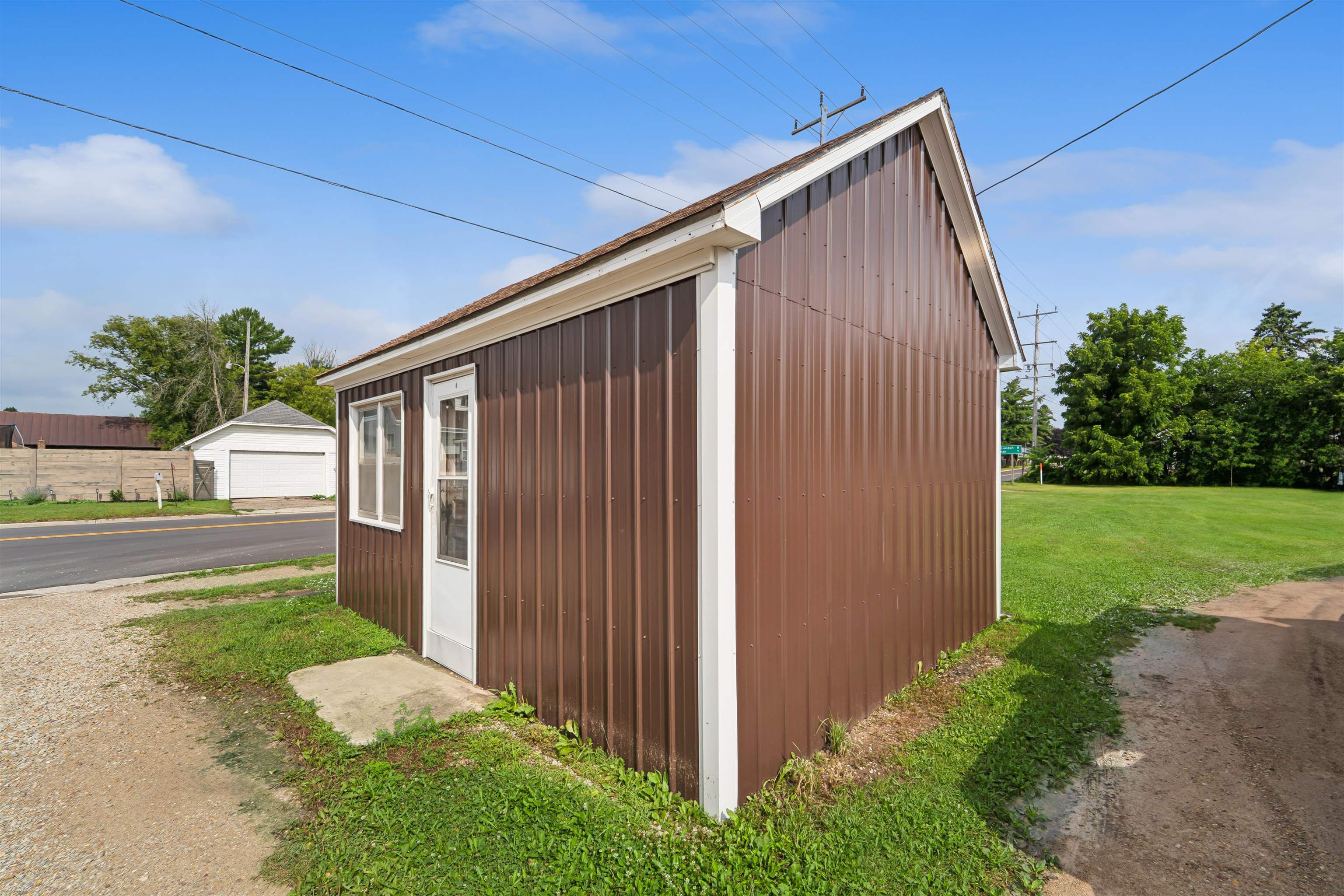 E9102 State Road 96 Property Photo 33