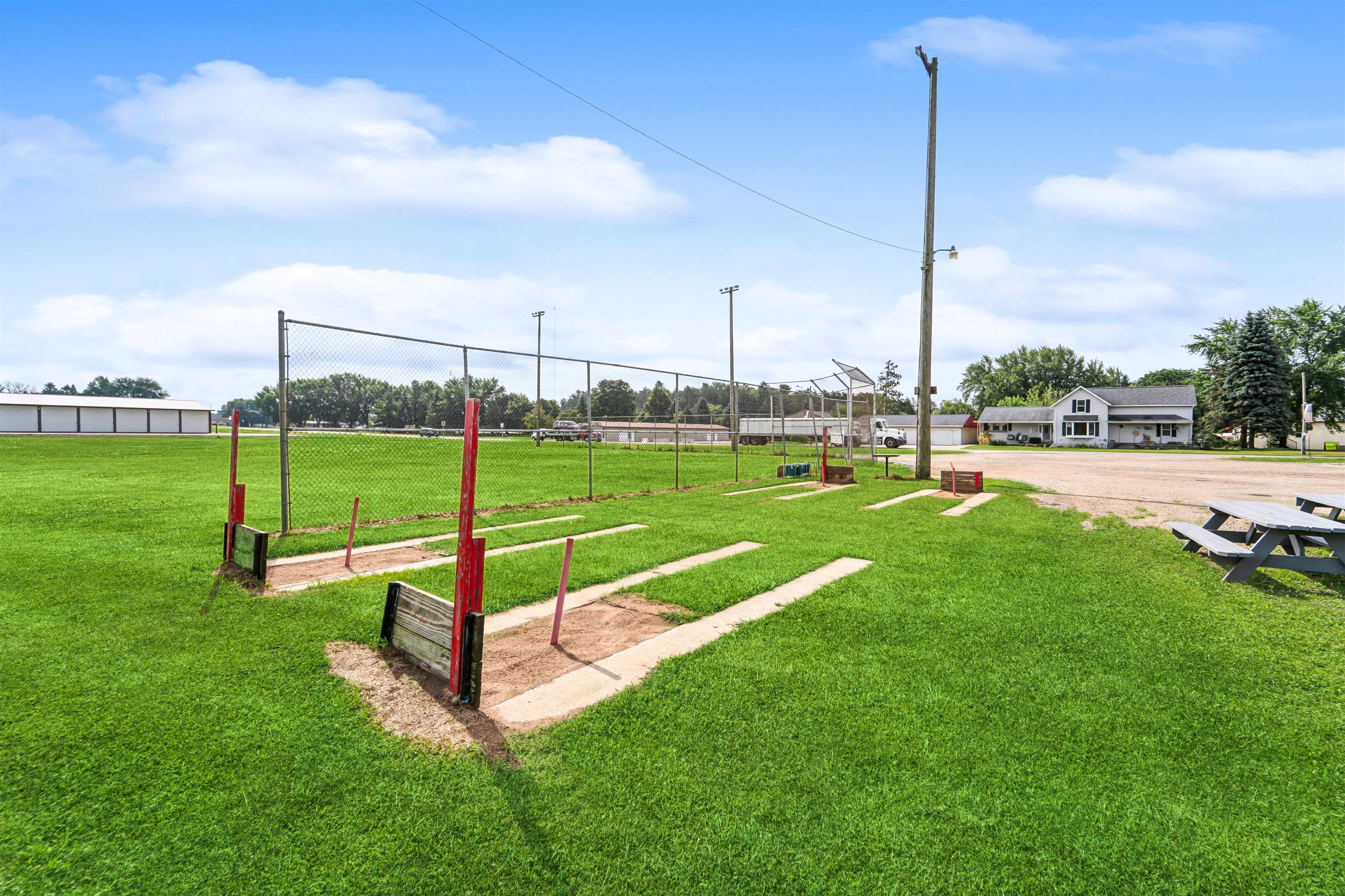 E9102 State Road 96 Property Photo 35