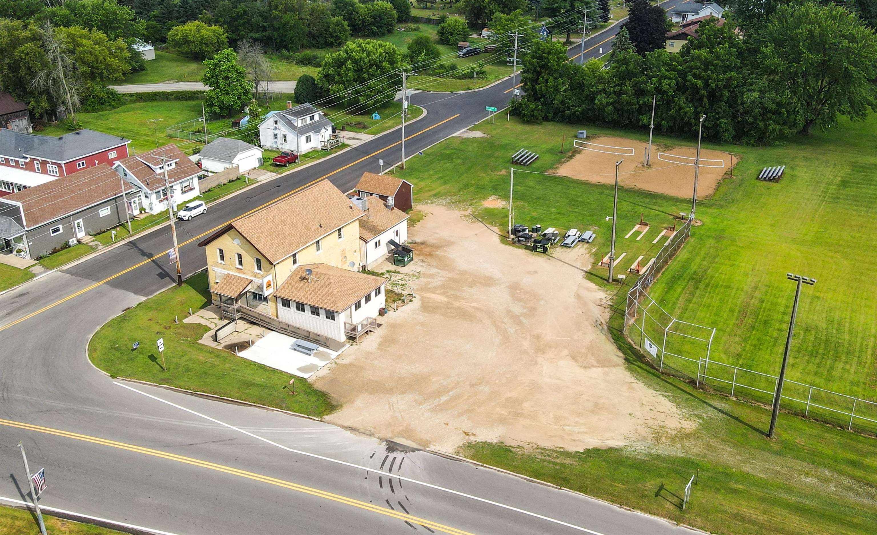 E9102 State Road 96 Property Photo 39