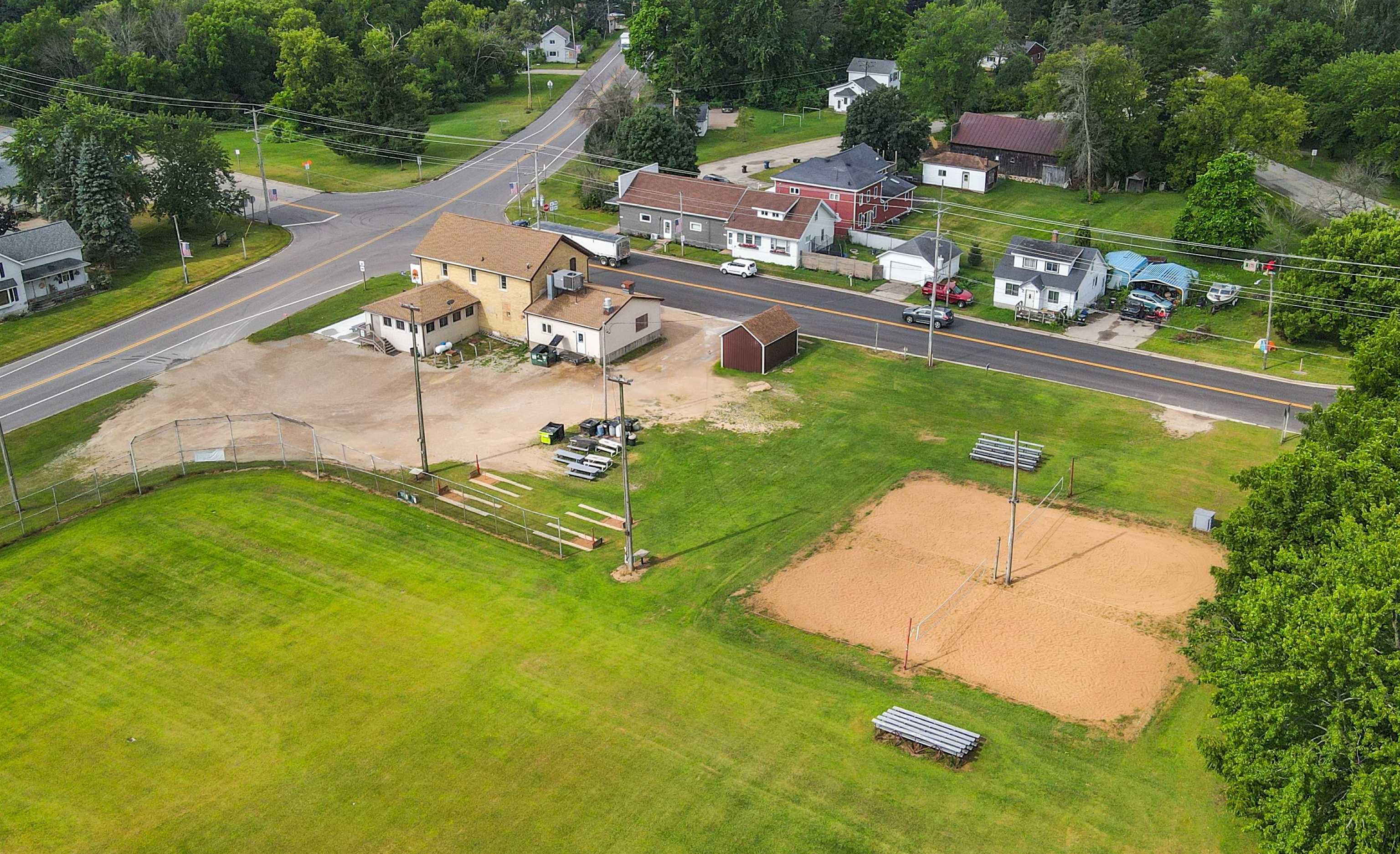 E9102 State Road 96 Property Photo 41